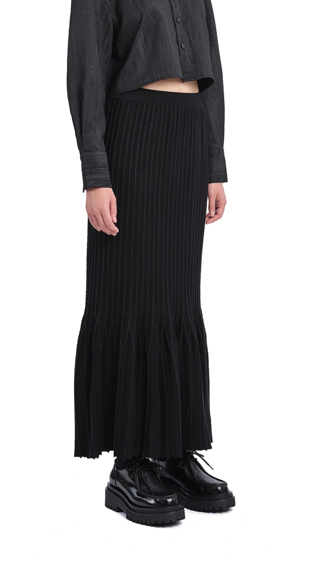 Knitted Fishtail Skirt - Umamrii