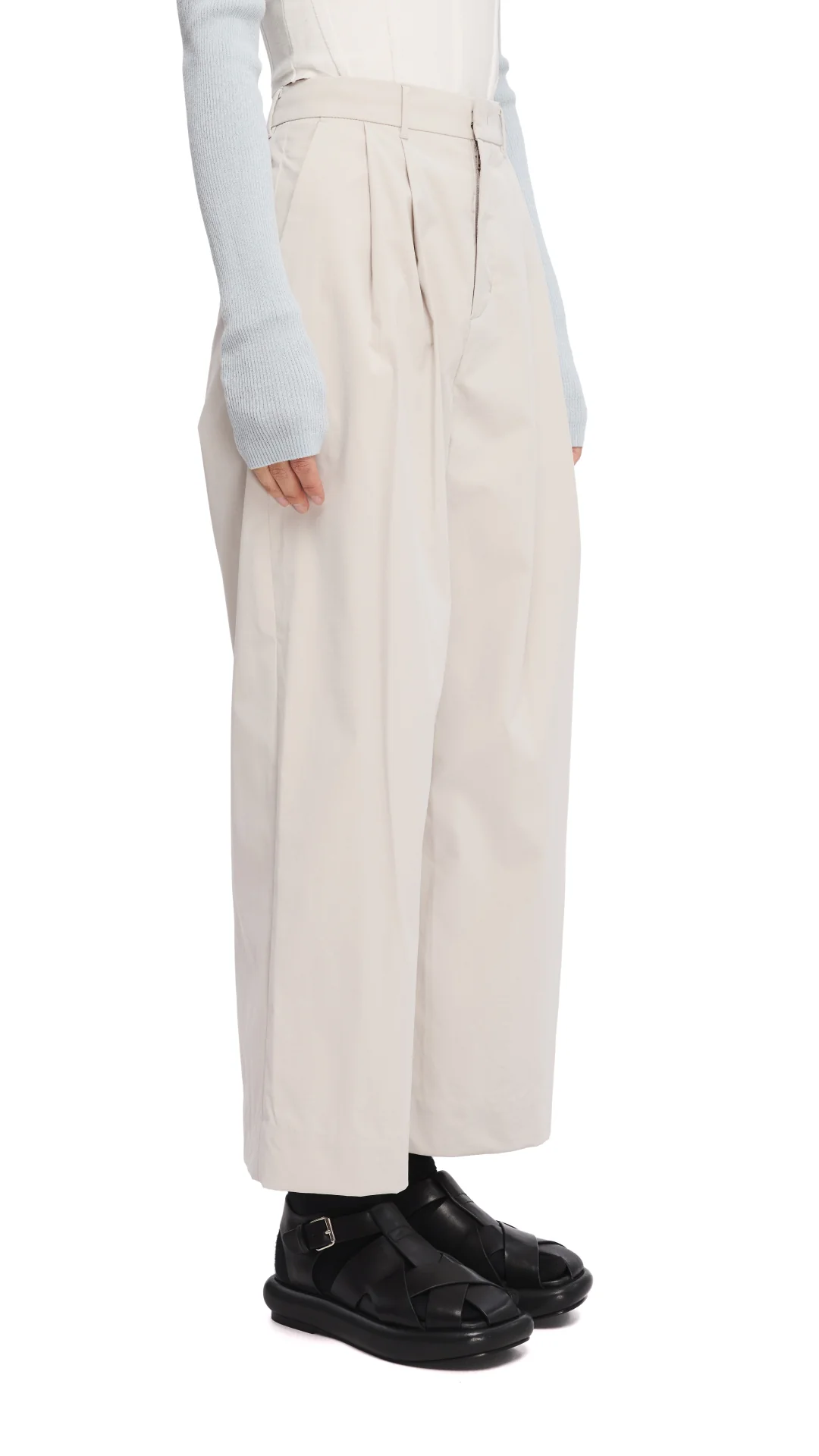 Wide-Leg Capri Pants - Umamrii