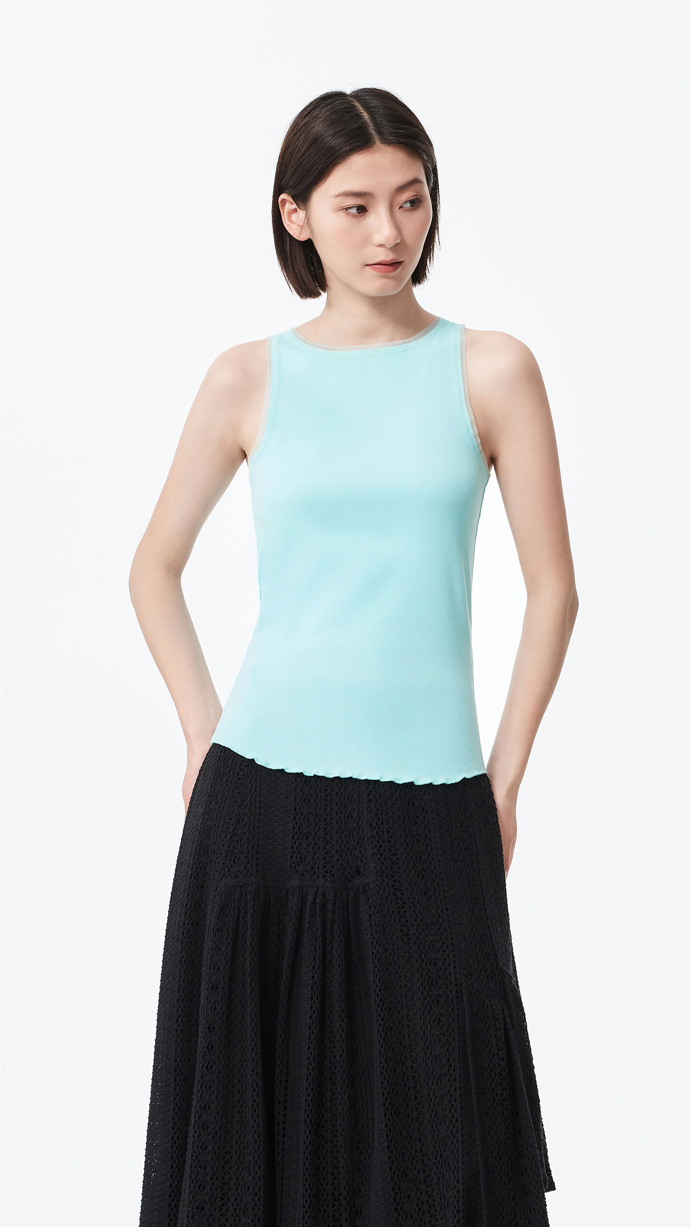 Cutout Tank Top - Umamrii