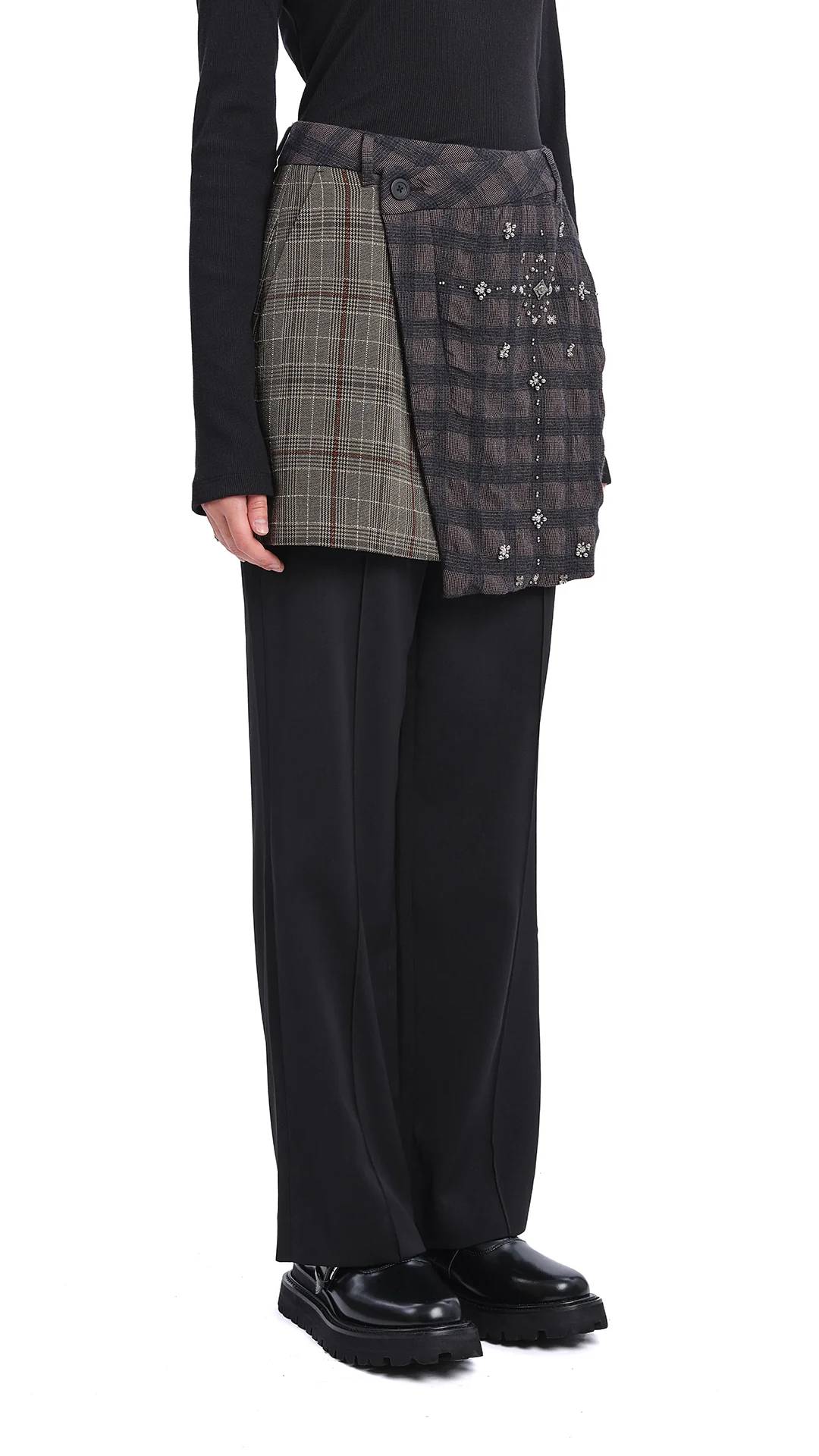 2 in 1 Straight-Fit Checker Pants with Studs - Umamrii