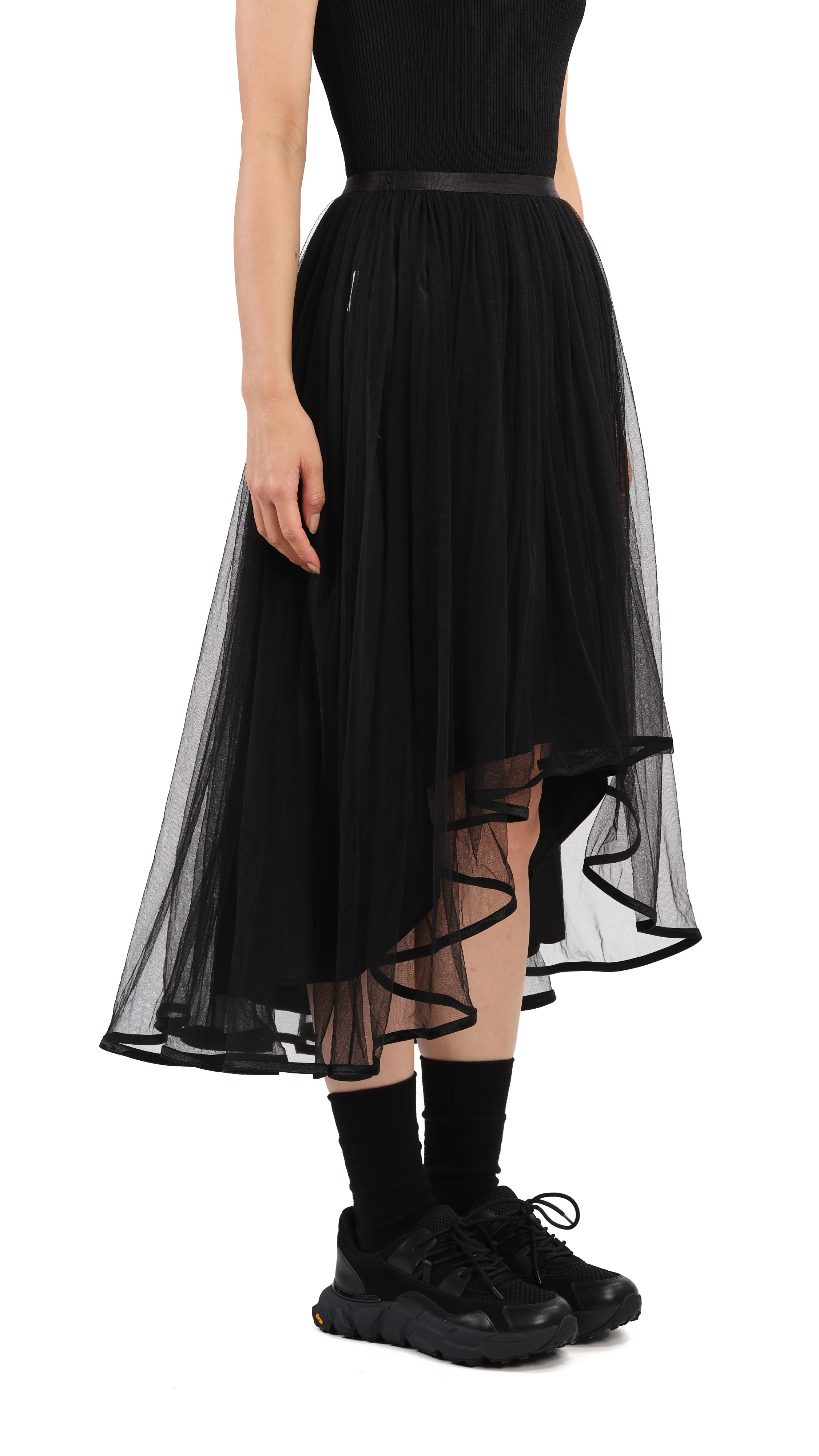 Volume Mesh Skirt - Umamrii