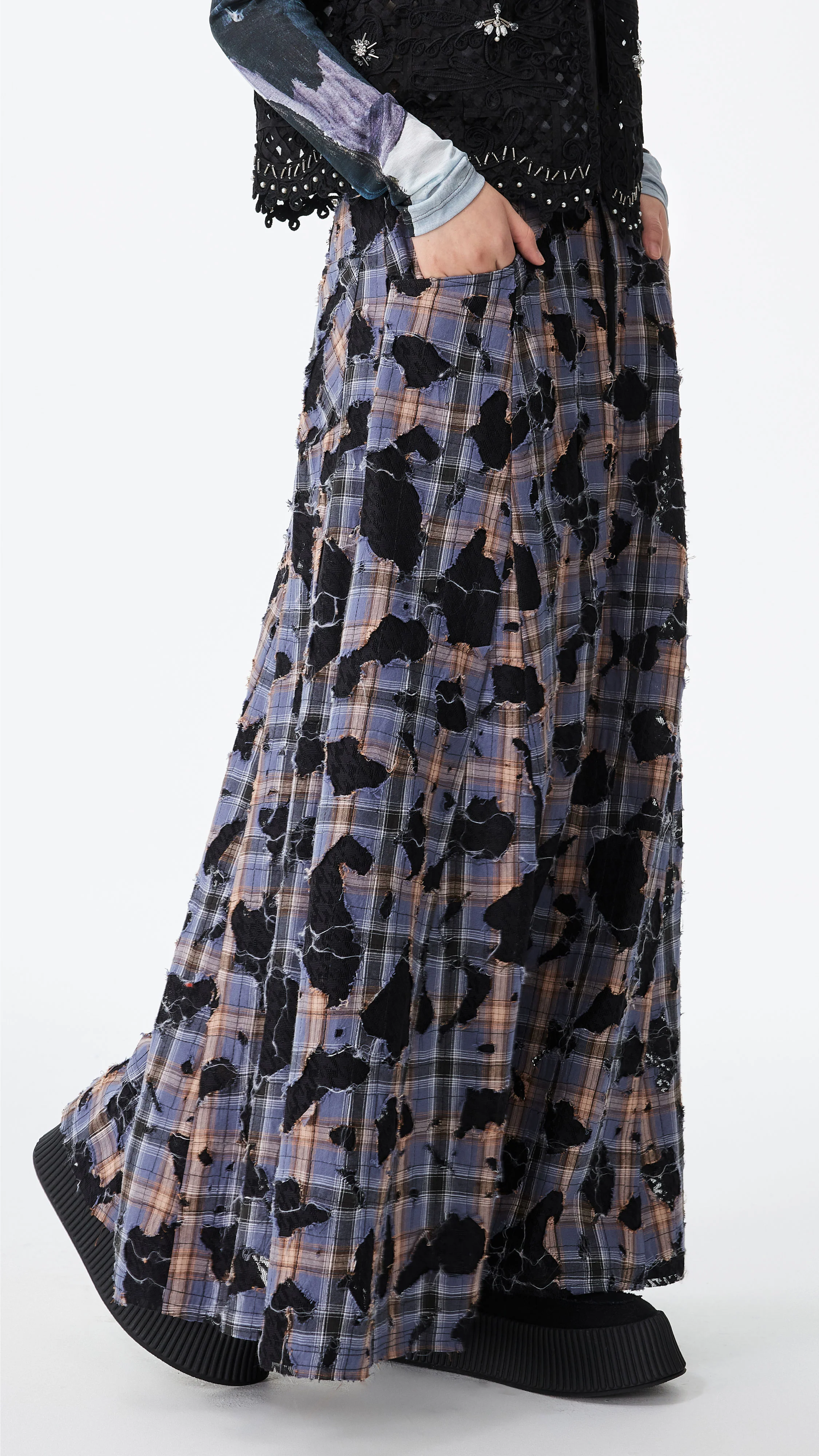 Patchwork Lace Flare Skirt - Umamrii