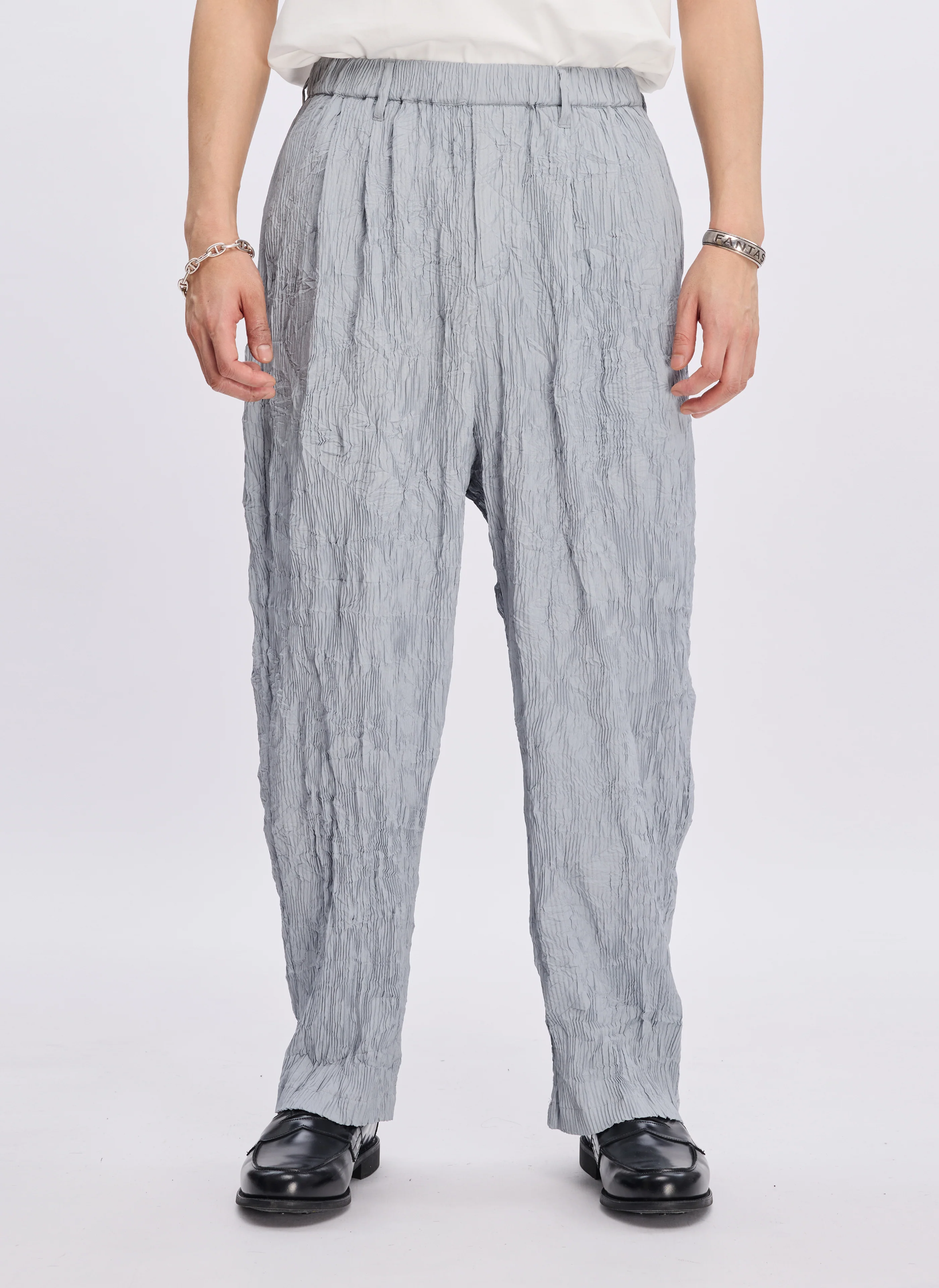 Polyester Distort Pleated Wide Tapered Pants (P-12) - Umamrii