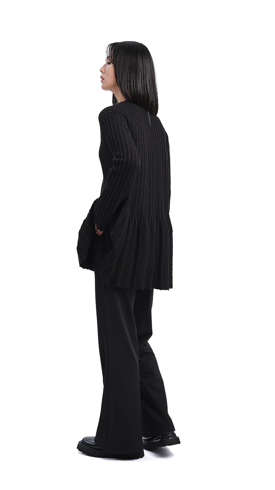 Oversized Flare-hem Cardigan - Umamrii