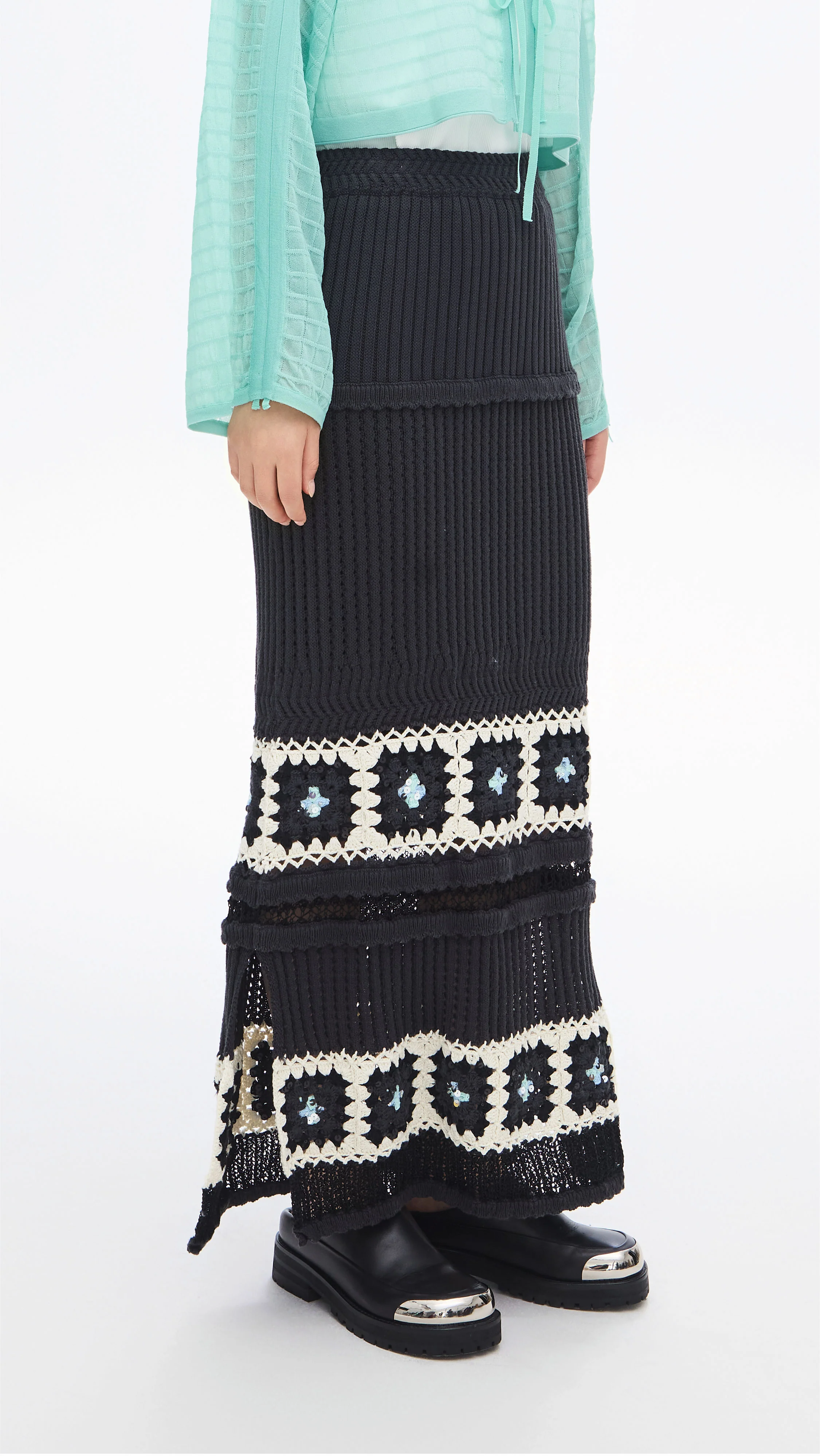 Beaded Knit Skirt - Umamrii