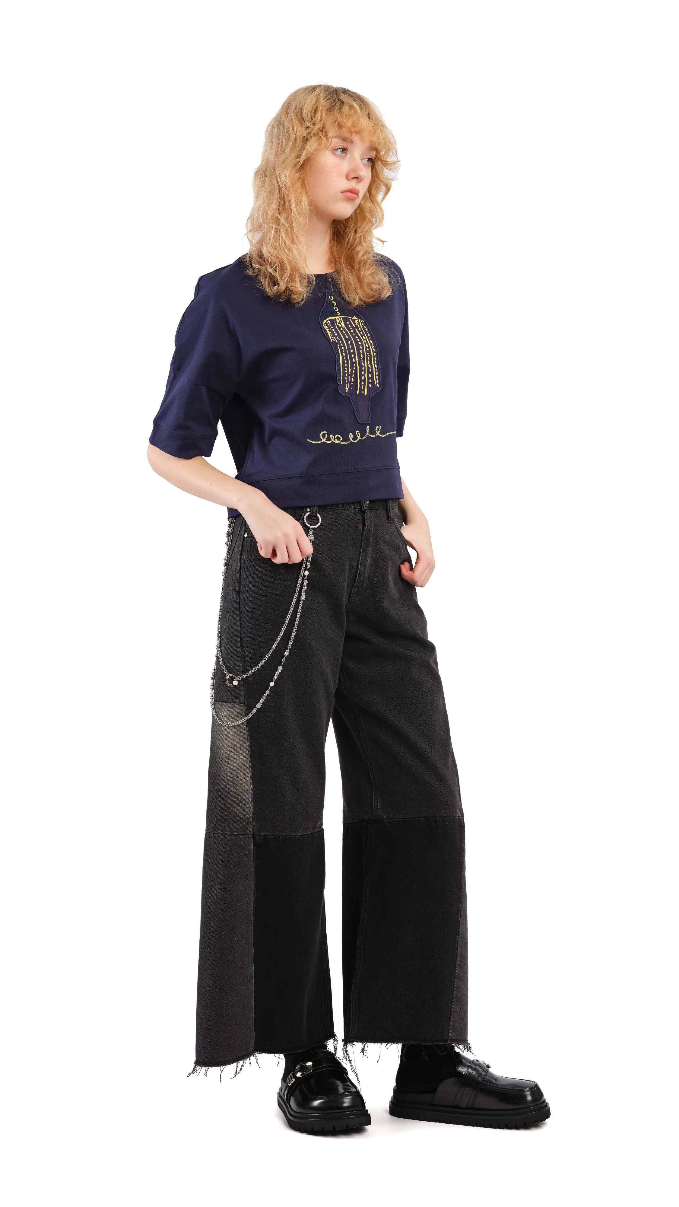 Selk'Nam Graphic Tee - Umamrii