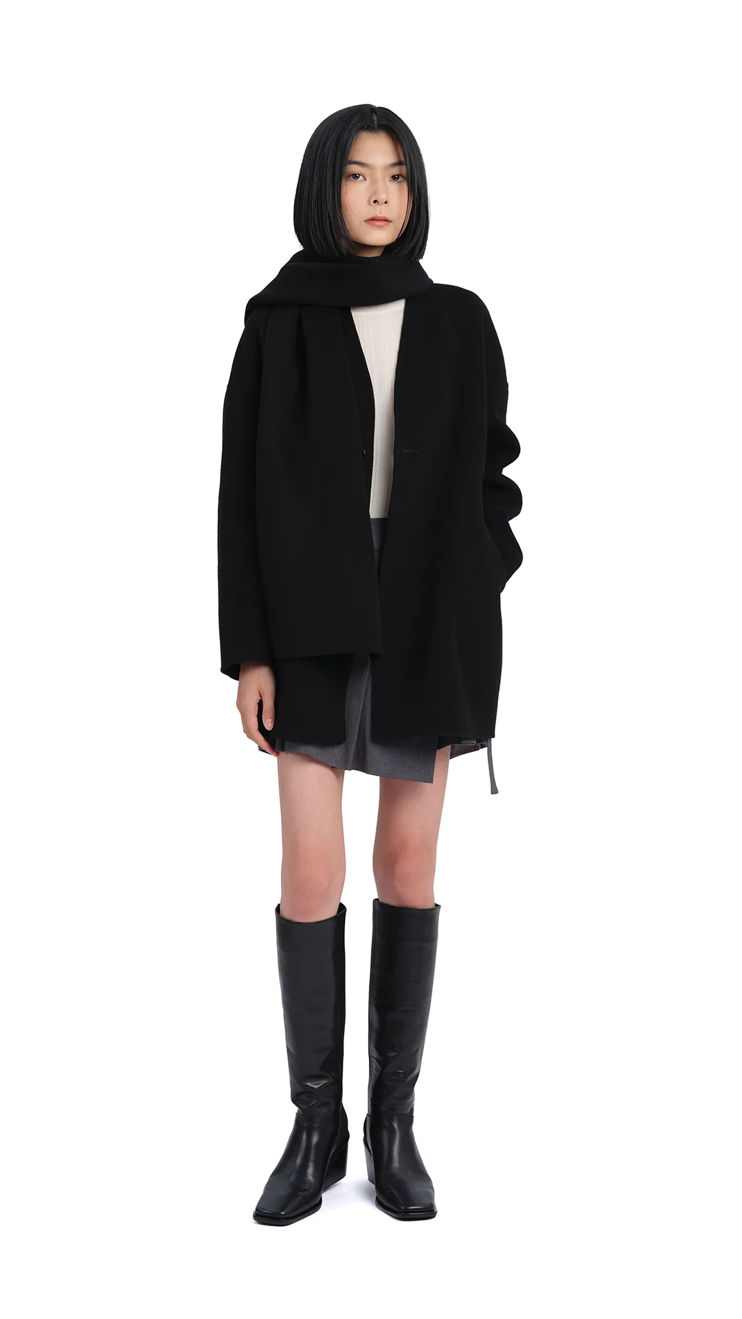 Beaded Basic Sweater - Umamrii