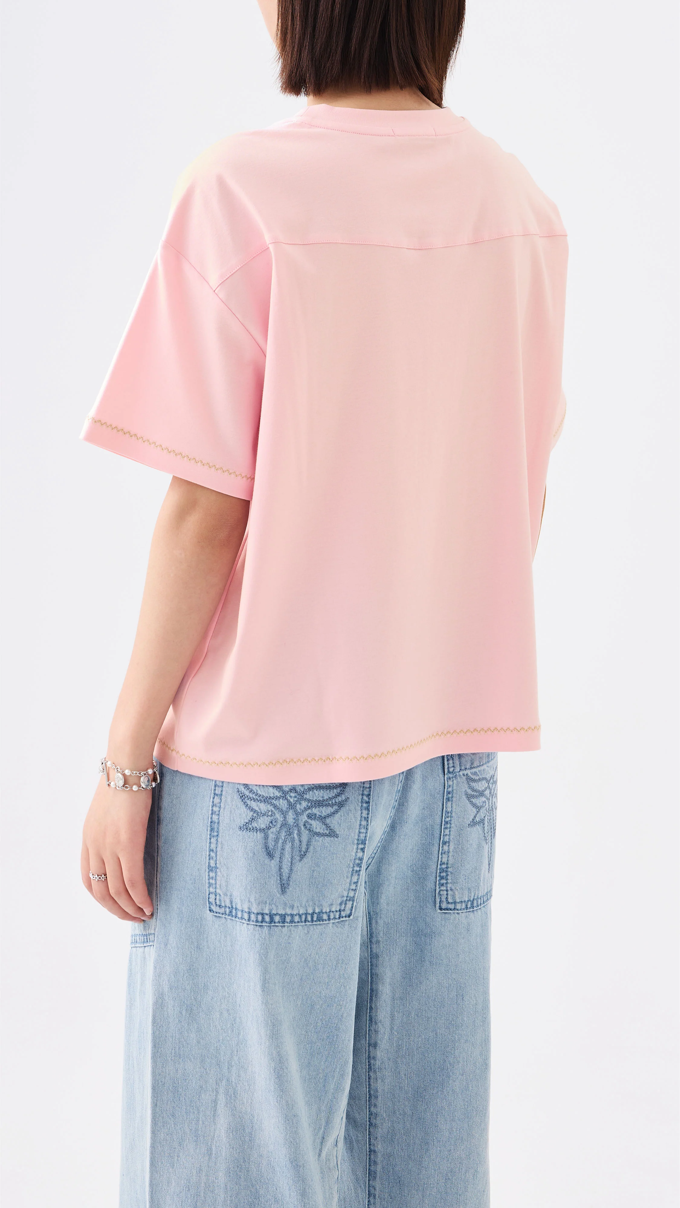 Mythical Animal Graphic Tee - Umamrii