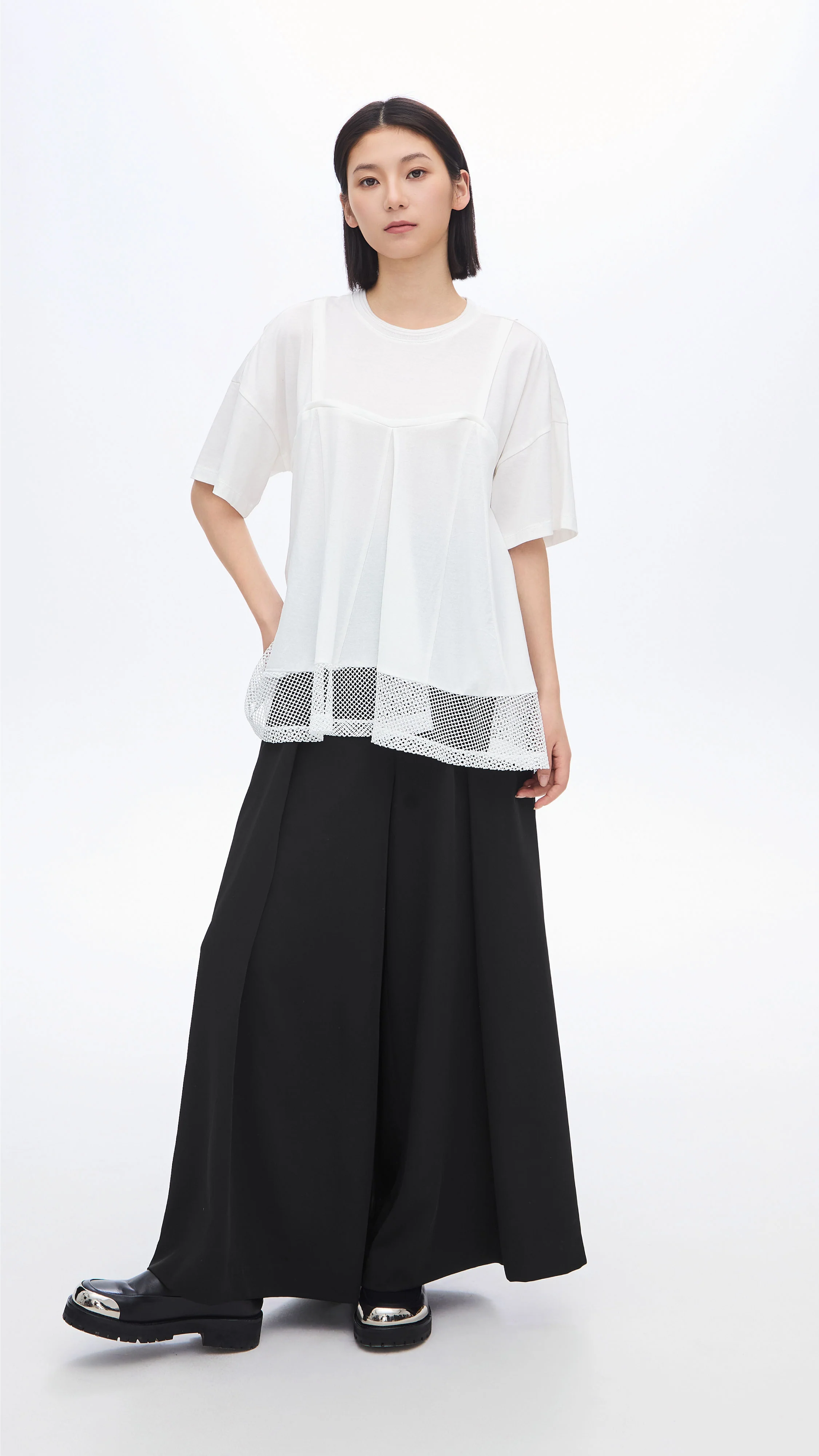 Cut-Sewn Patched Top - Umamrii