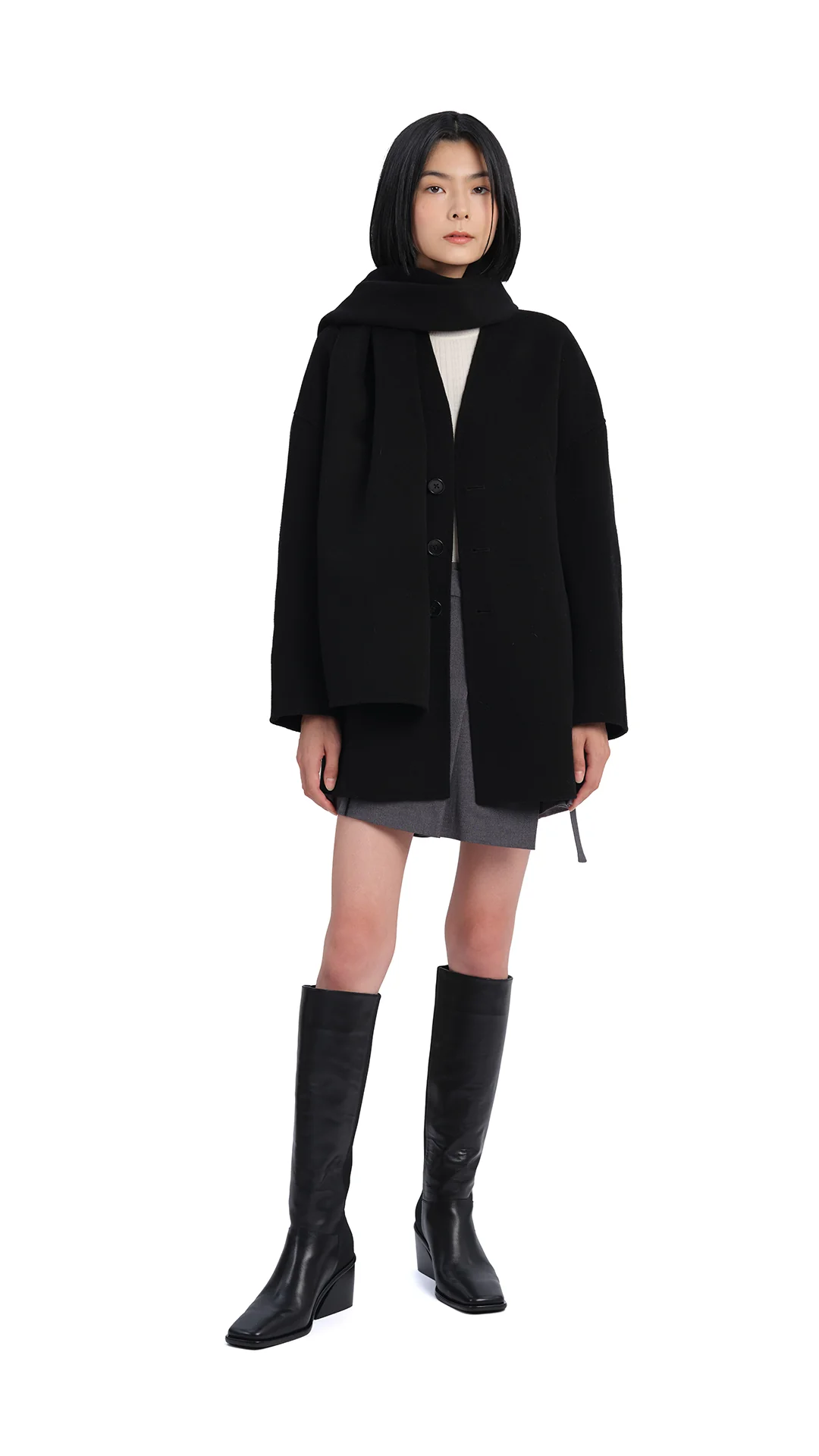 Beaded Basic Sweater - Umamrii