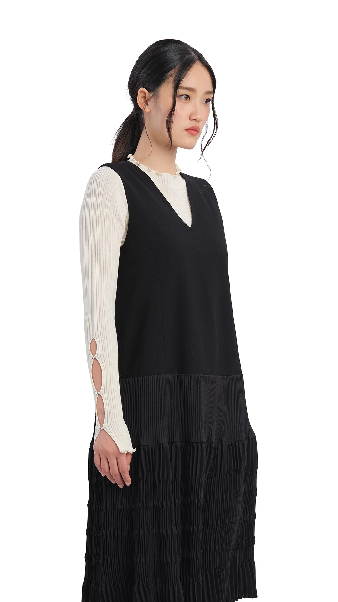 Olive Pleated Dress - Umamrii