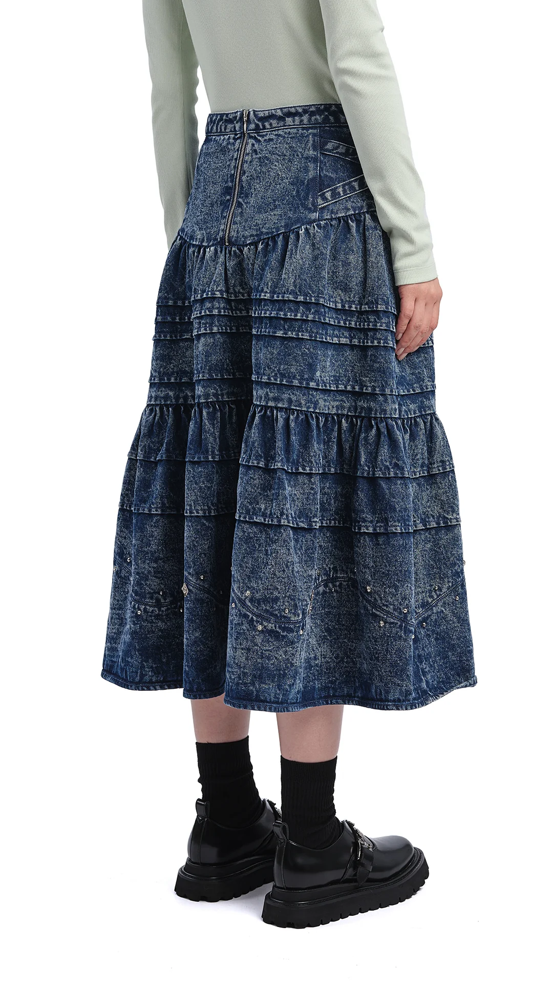 Stone-Washed Studded Denim Skirt - Umamrii