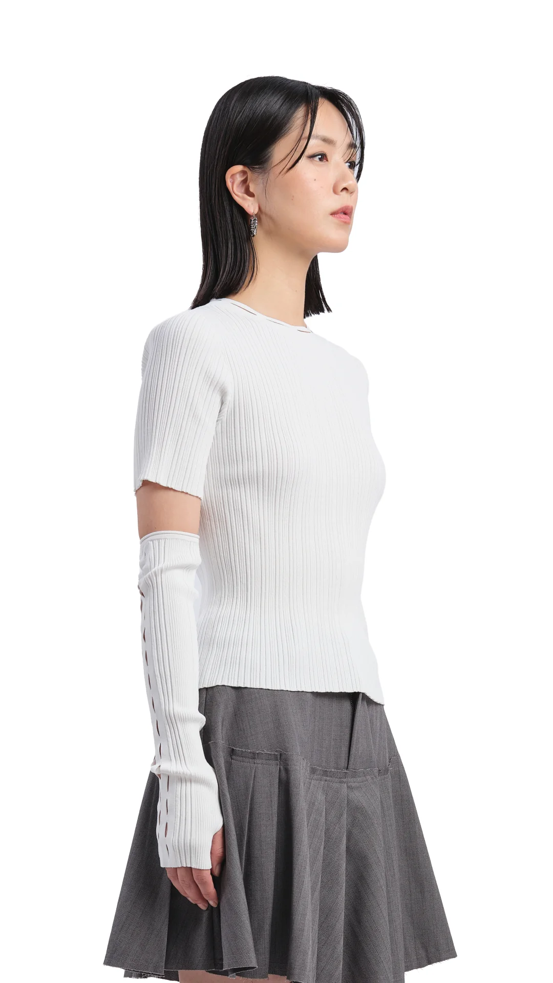 Sweater With Detachable Hand Warmer - Umamrii