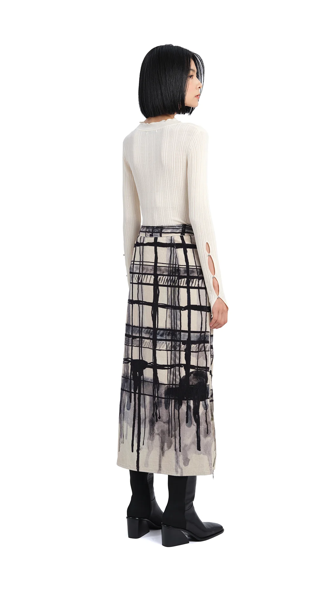 Handcrafted Checker Printed Corduroy Fishtail Skirt - Umamrii