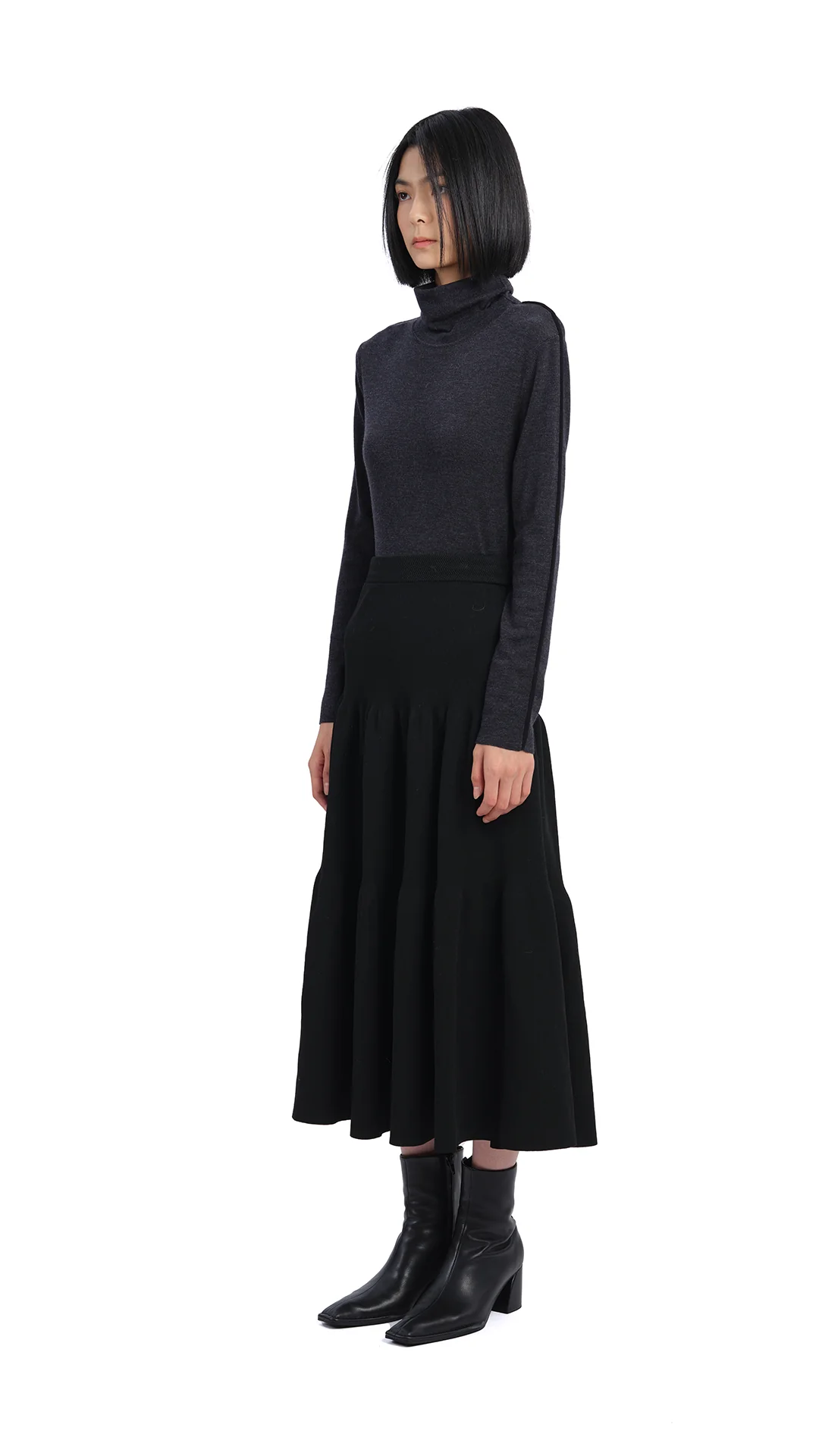 Knitted Dolly Skirt - Umamrii