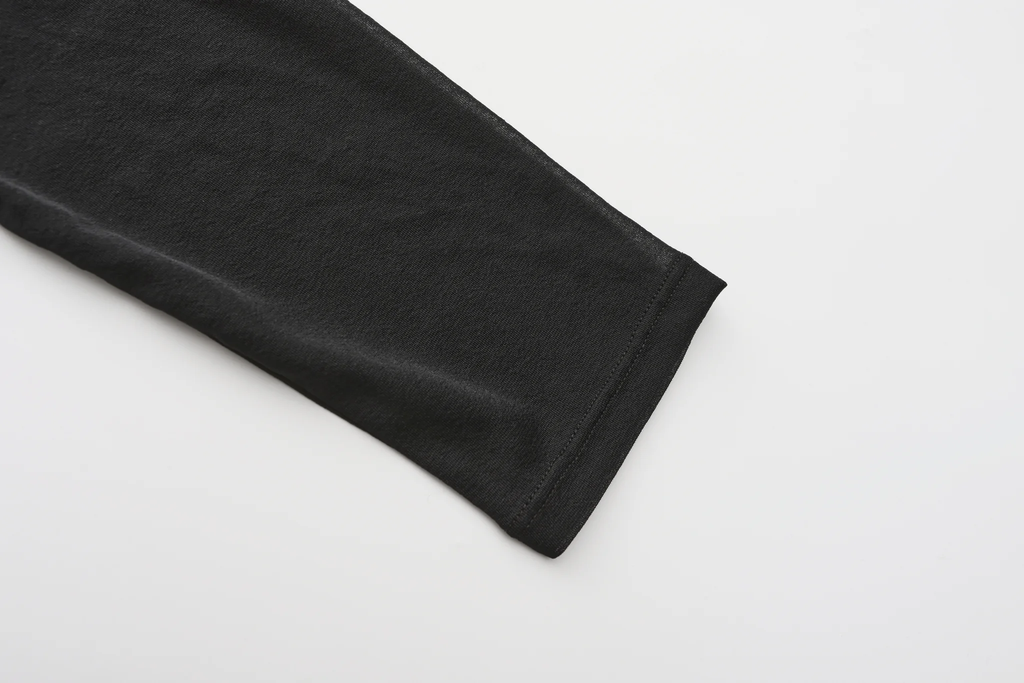 Mock-neck Sheer Top - Umamrii