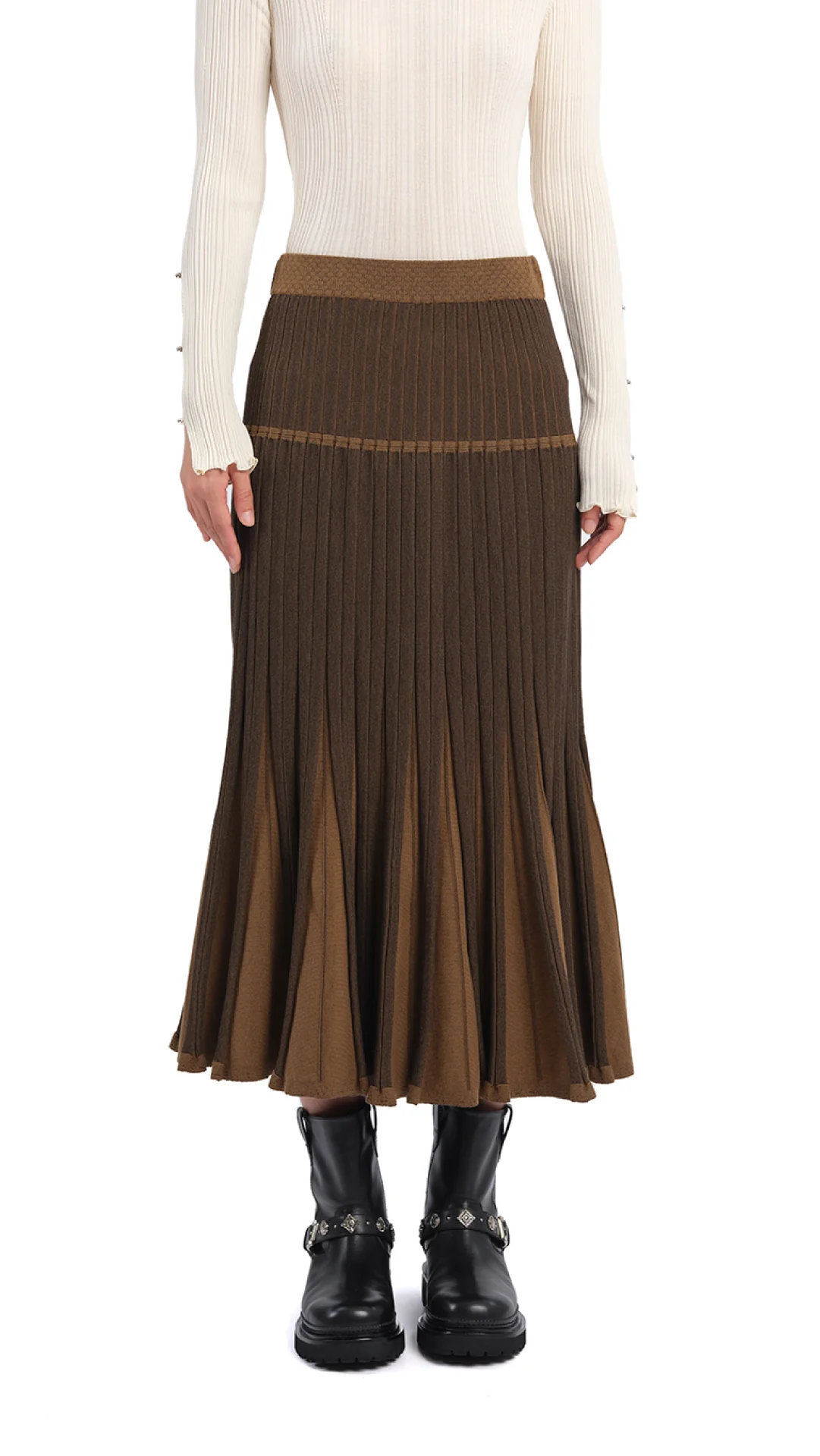 Knitted Flare Skirt - Umamrii