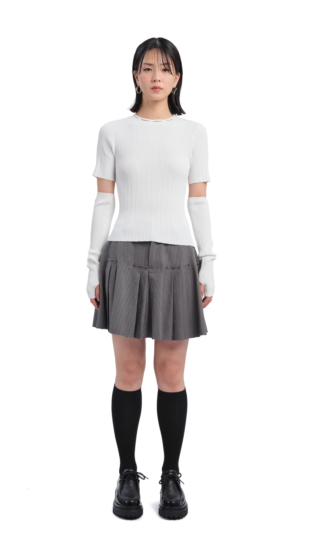 Sweater With Detachable Hand Warmer - Umamrii