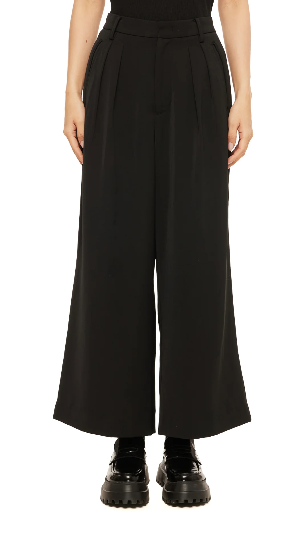 Trimmed Pocket Wide-Leg Pants - Umamrii