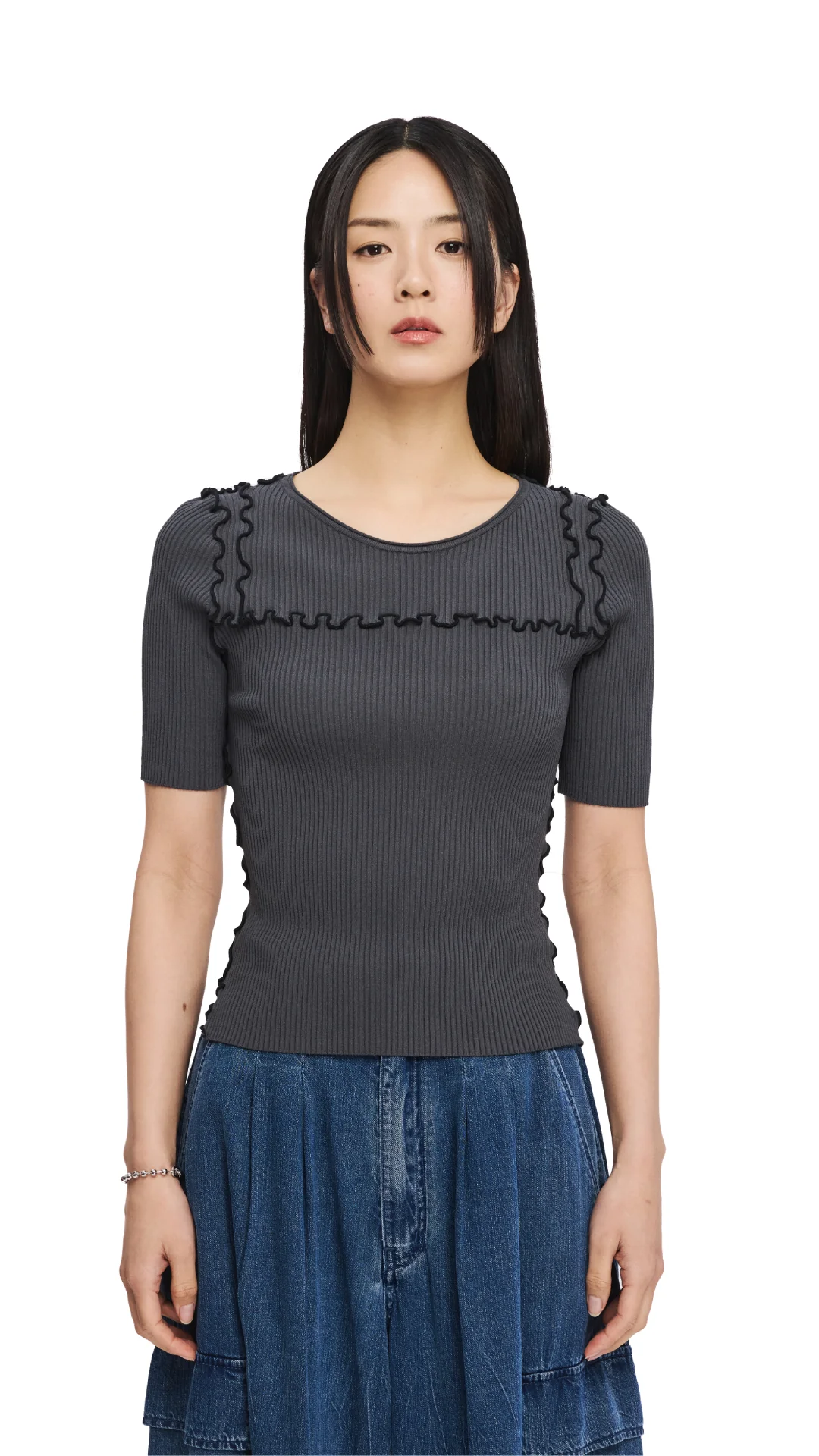 Contrast Stitch Sweater - Umamrii