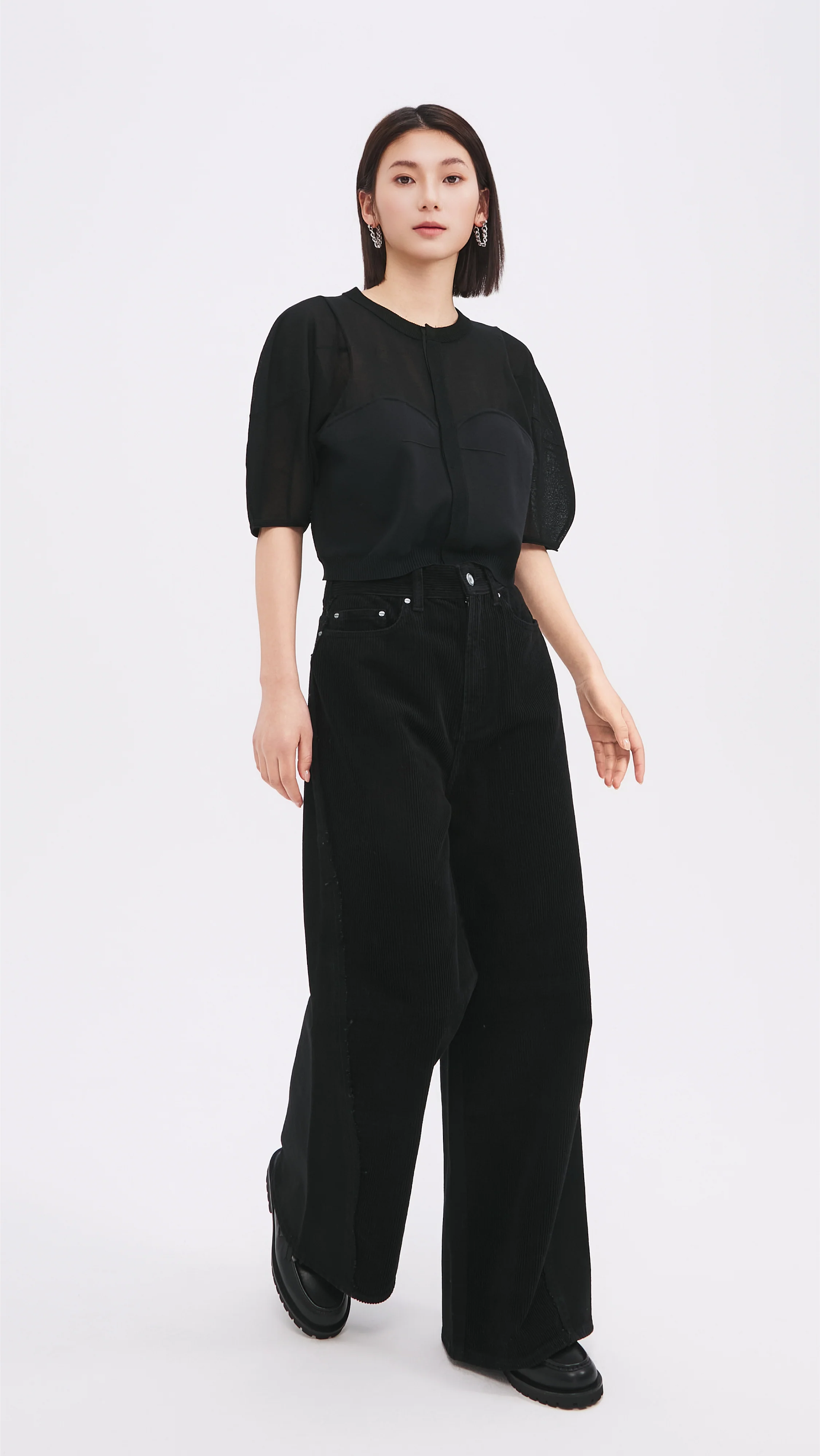 Halter Neckline Top - Umamrii