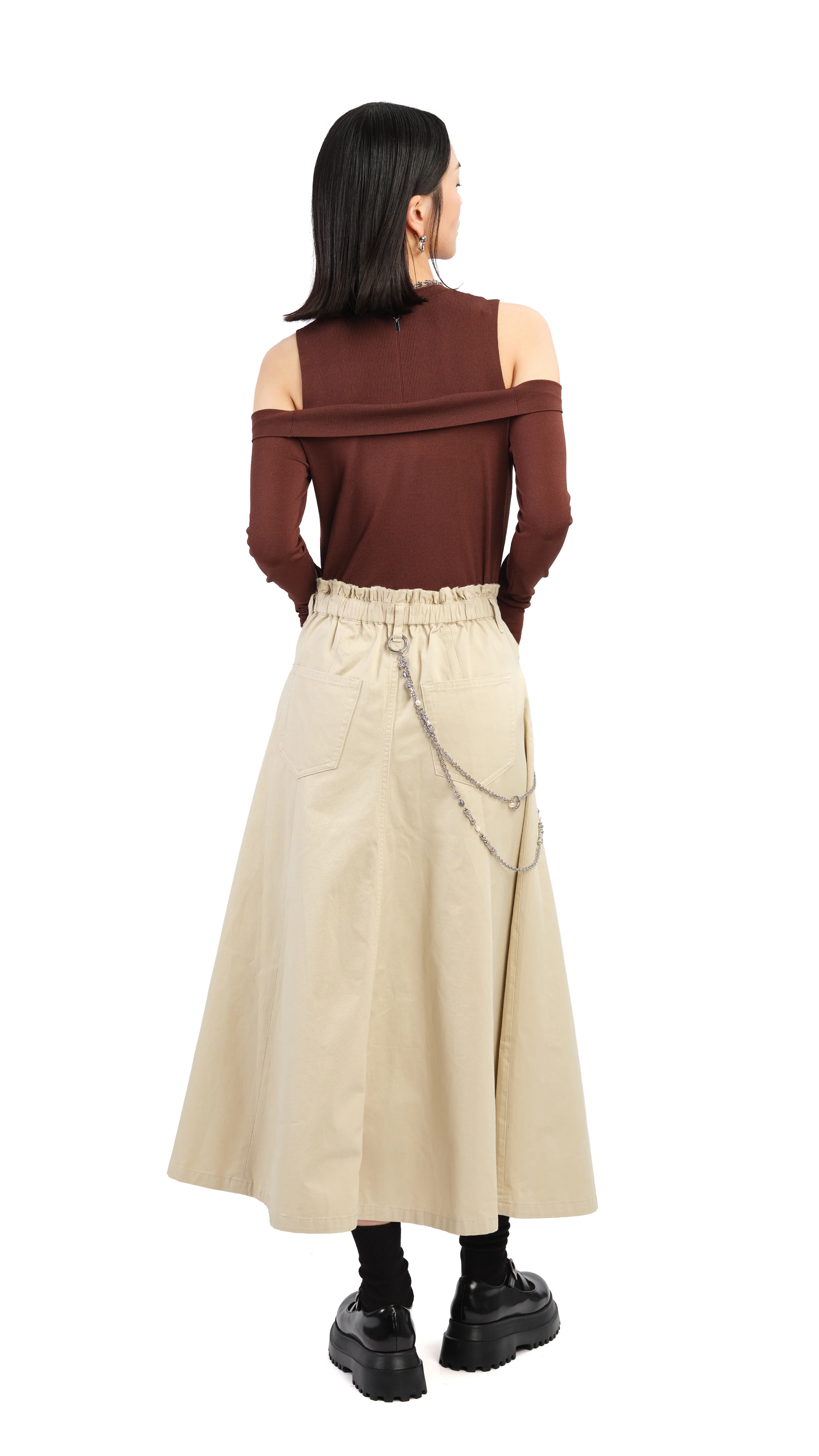 Off Shoulder Sweater - Umamrii