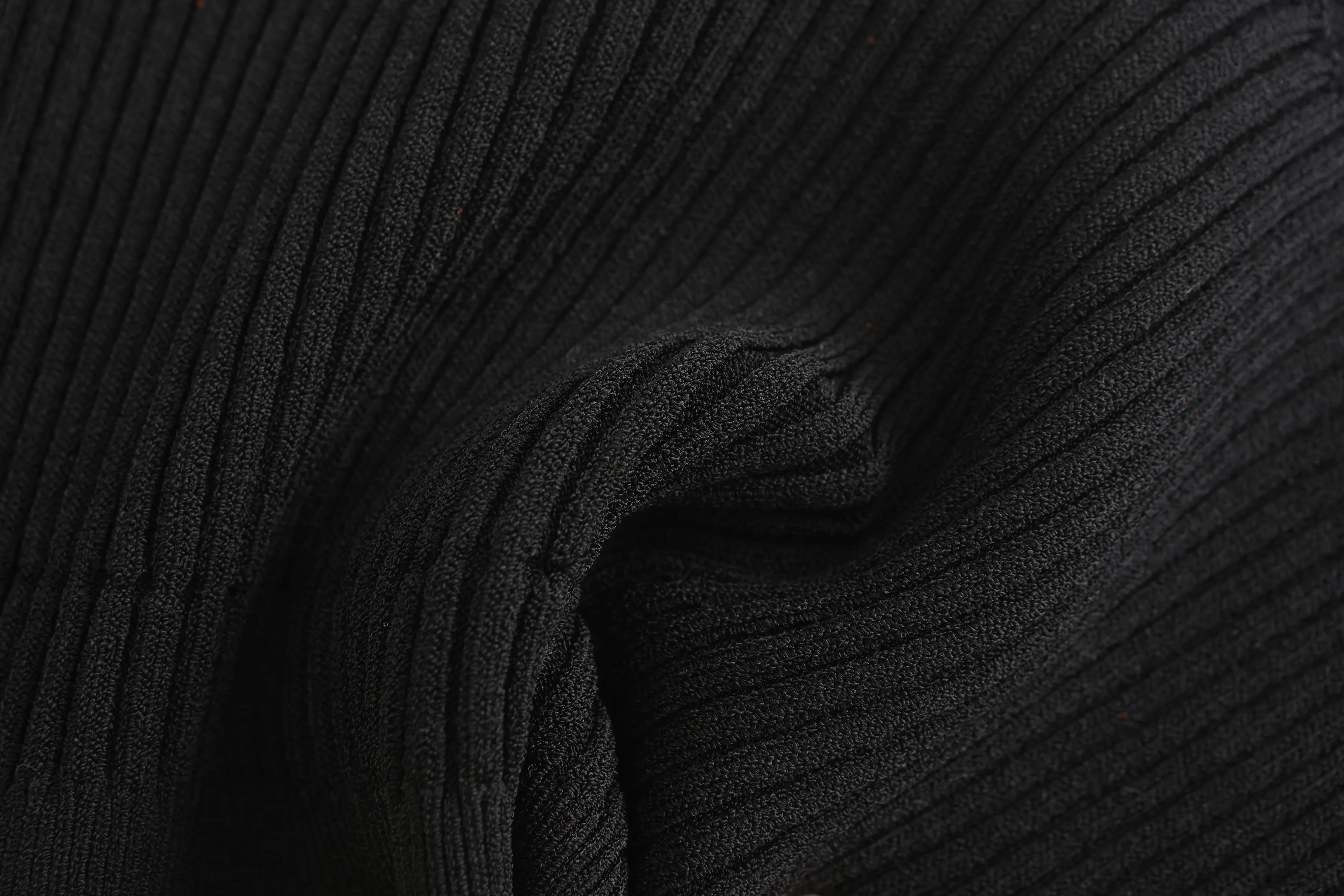 Lace-Up Knit Vest - Umamrii