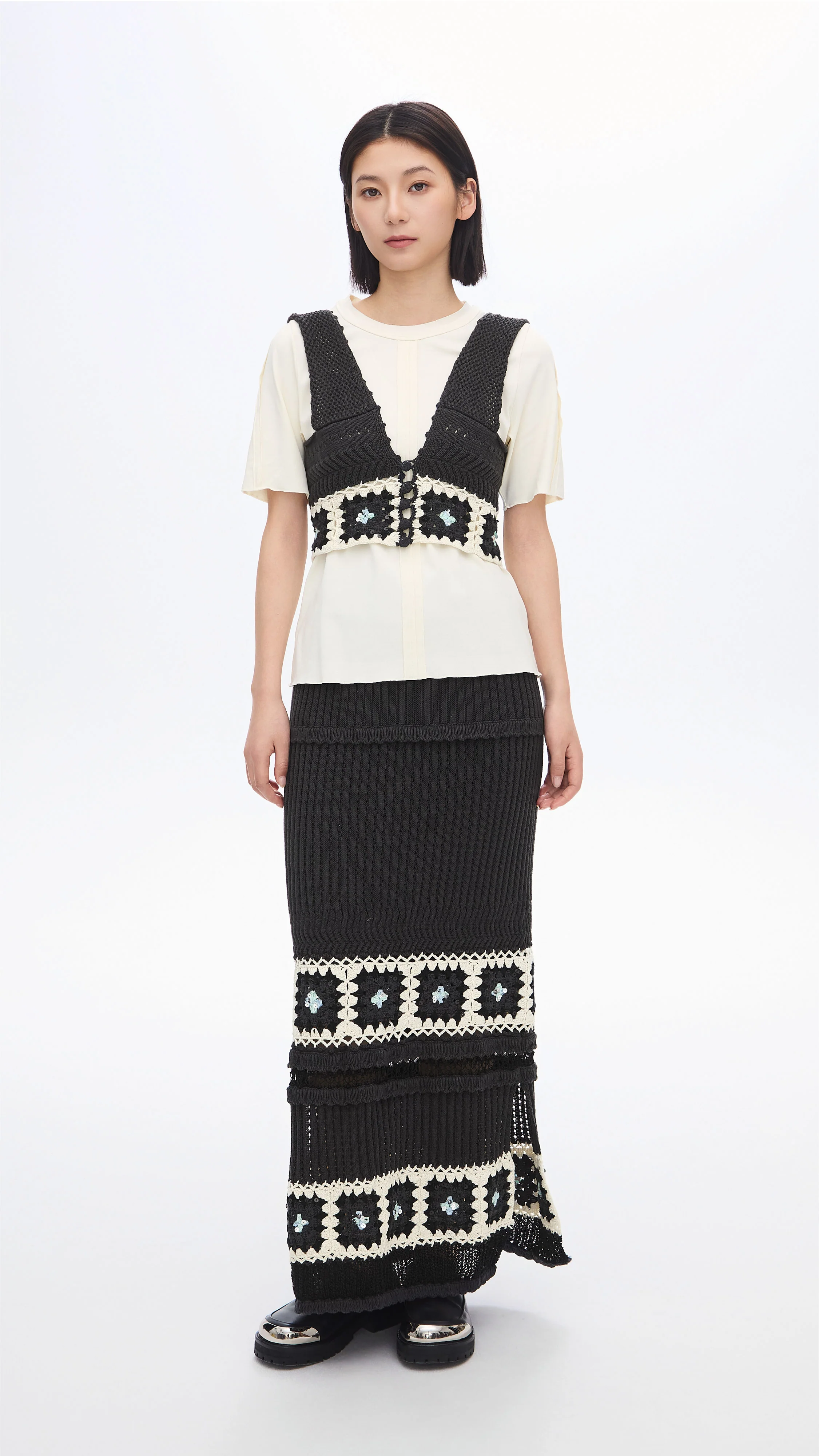 Beaded Knit Skirt - Umamrii