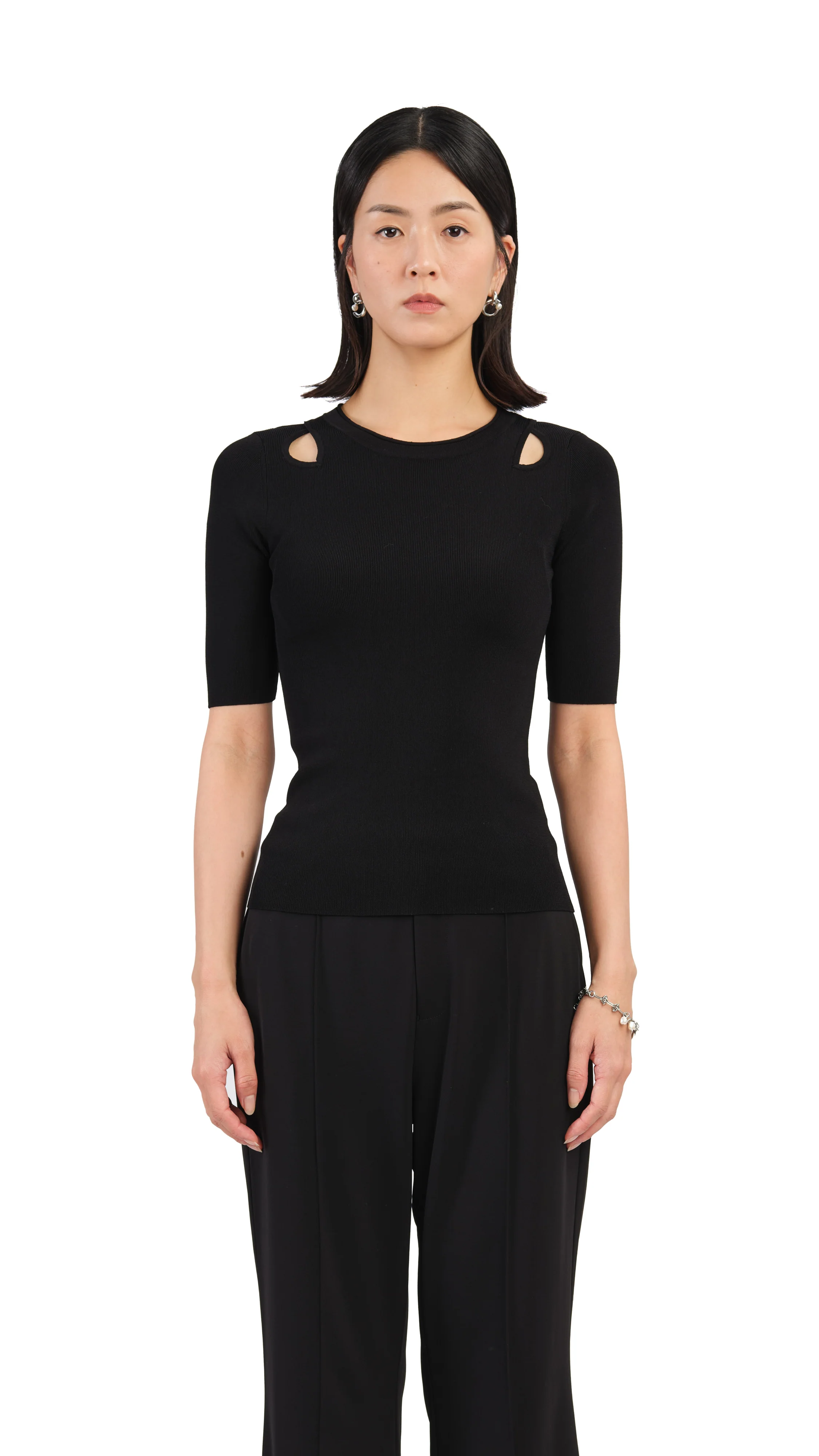 Cut-Out Sweater - Umamrii