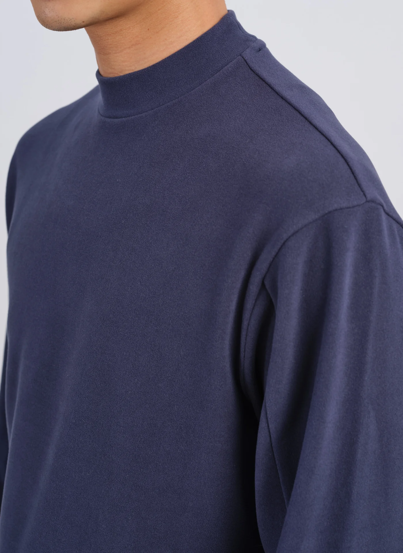 Polyester Velvet Fleece Mock Neck Top - Umamrii