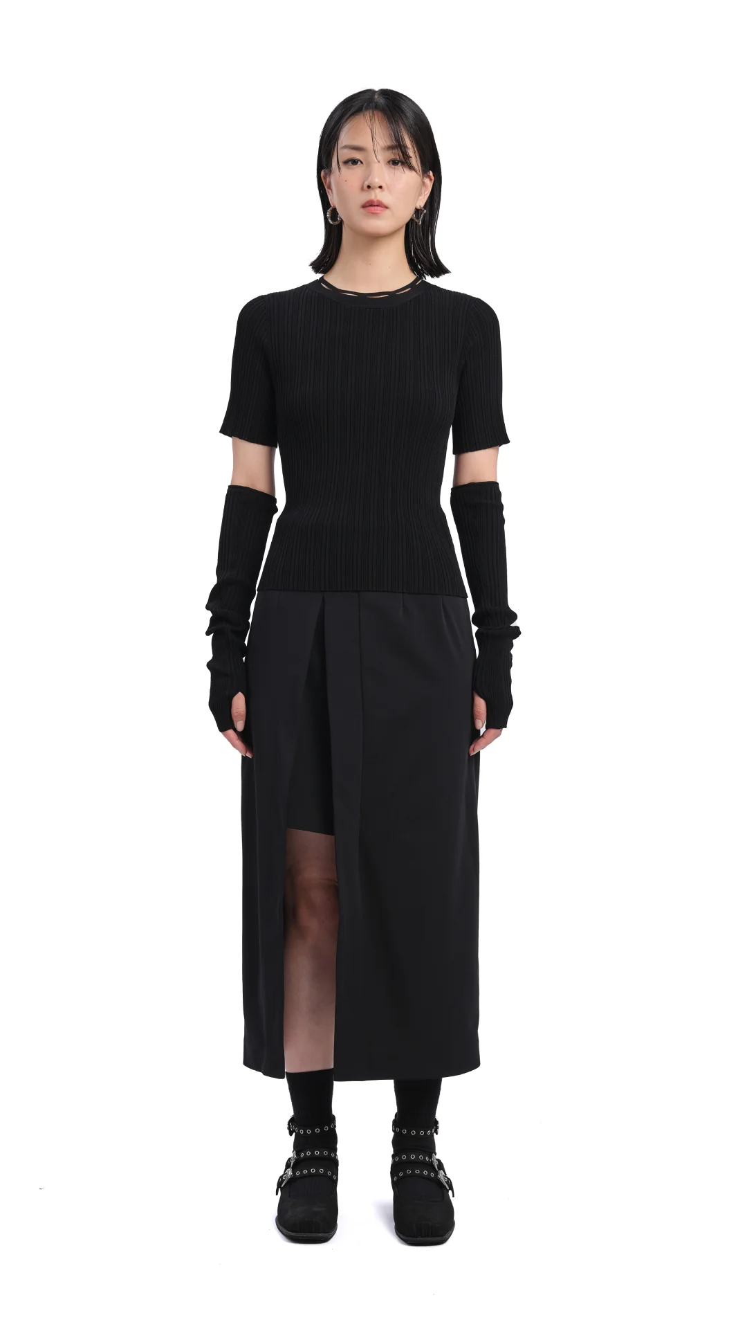 Sweater With Detachable Hand Warmer - Umamrii