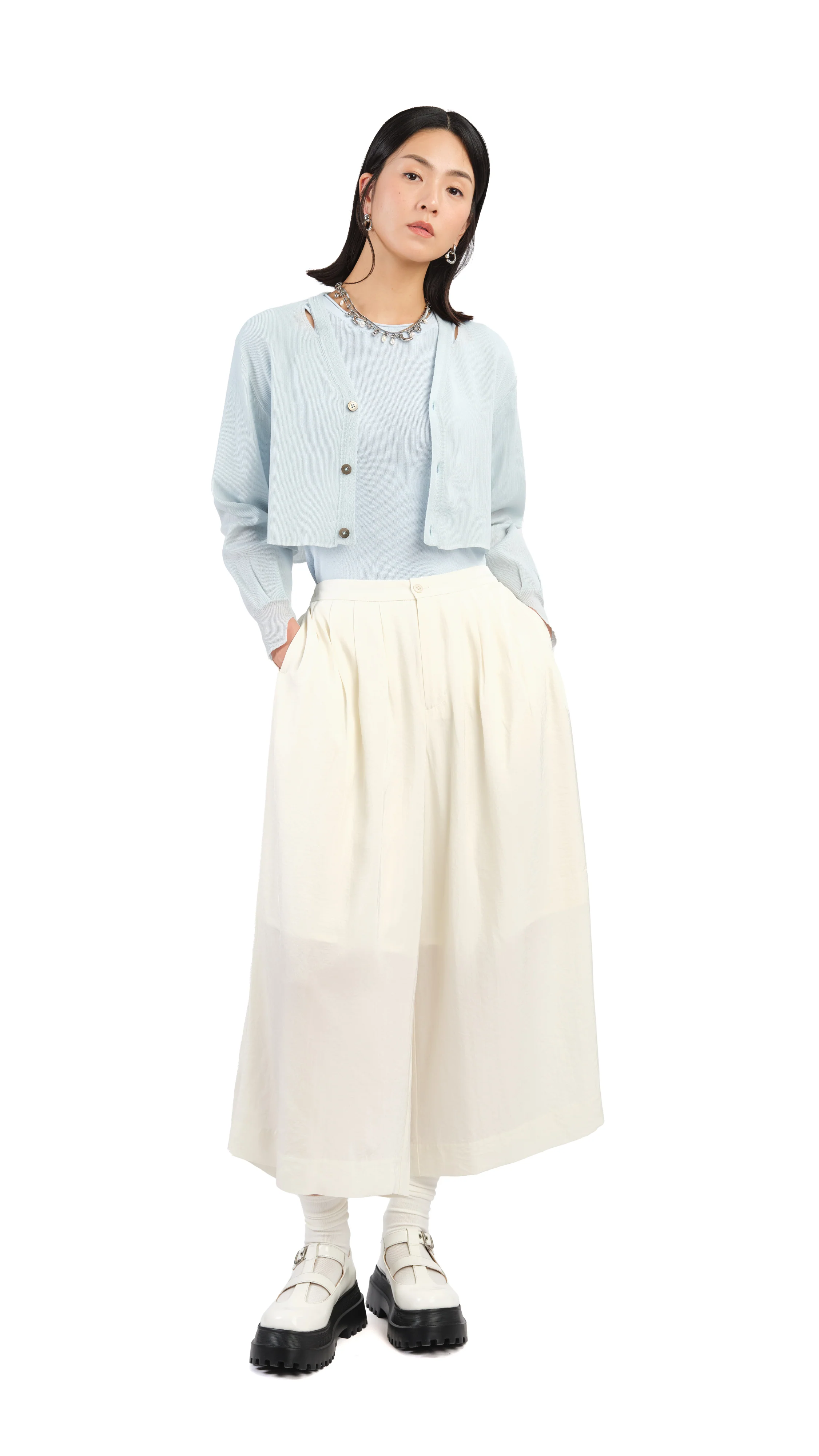 Cut-Out Sweater - Umamrii