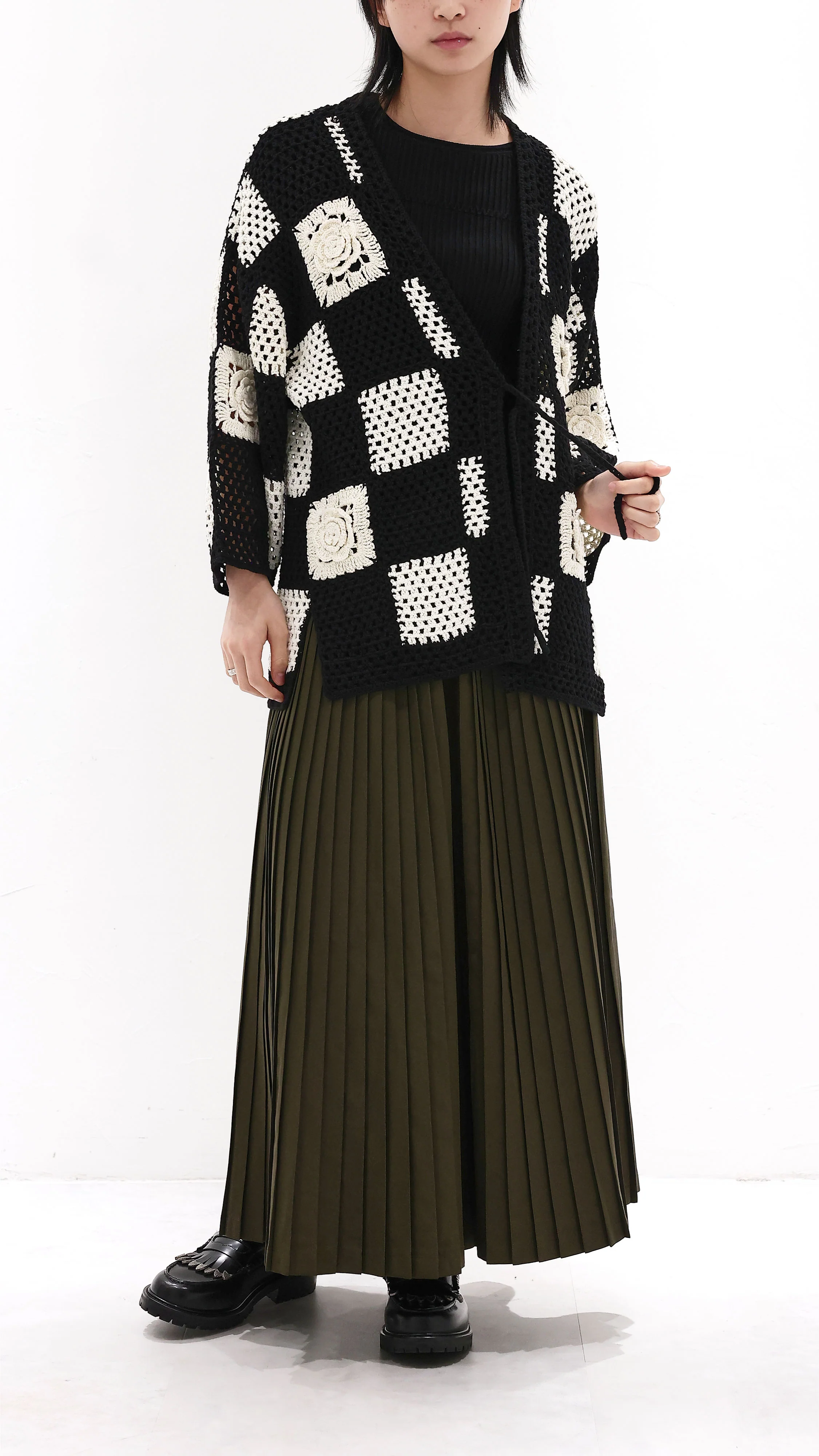 Basic Short Sleeves Sweater - Umamrii