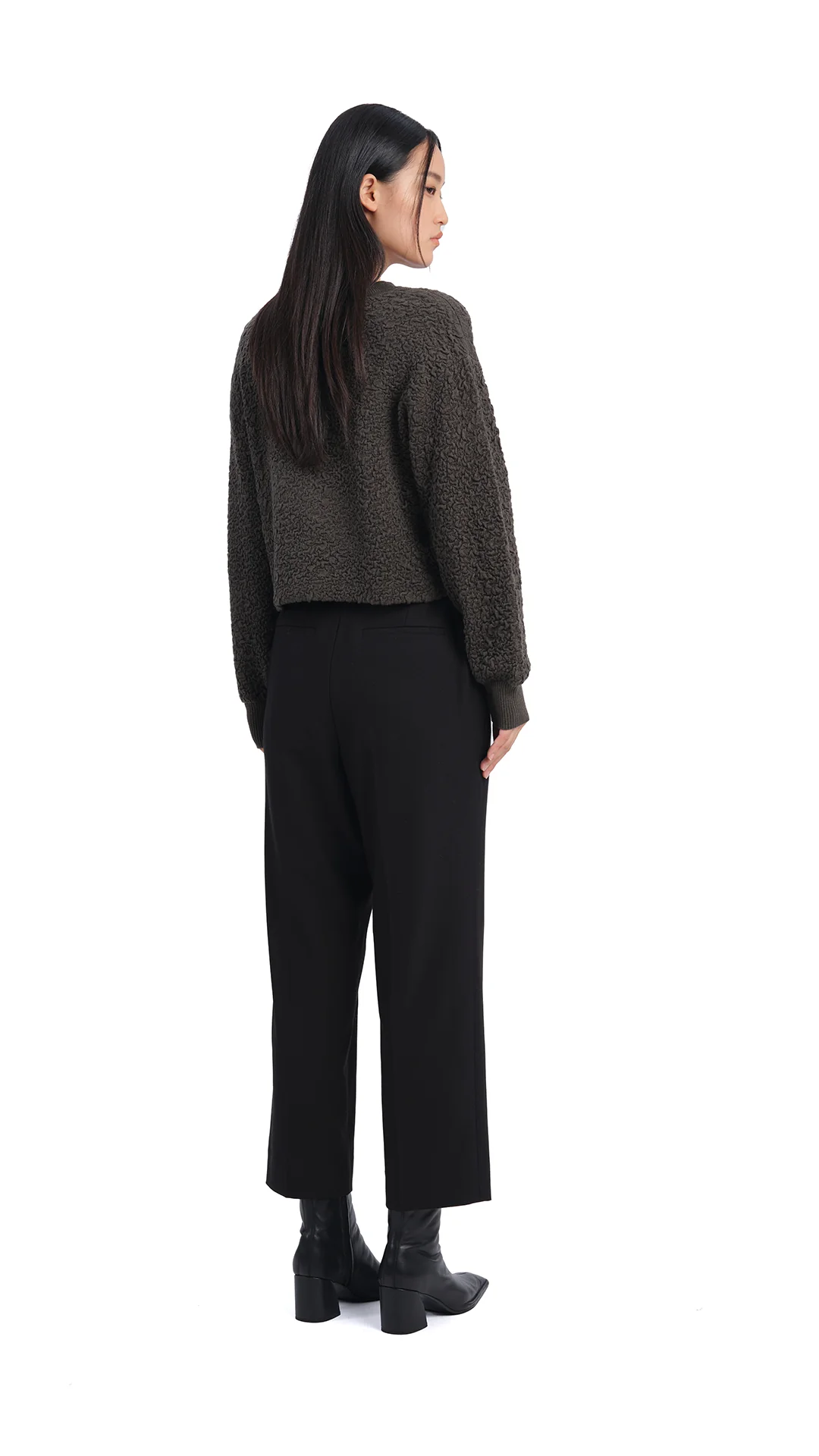 Straight-Leg Trousers - Umamrii