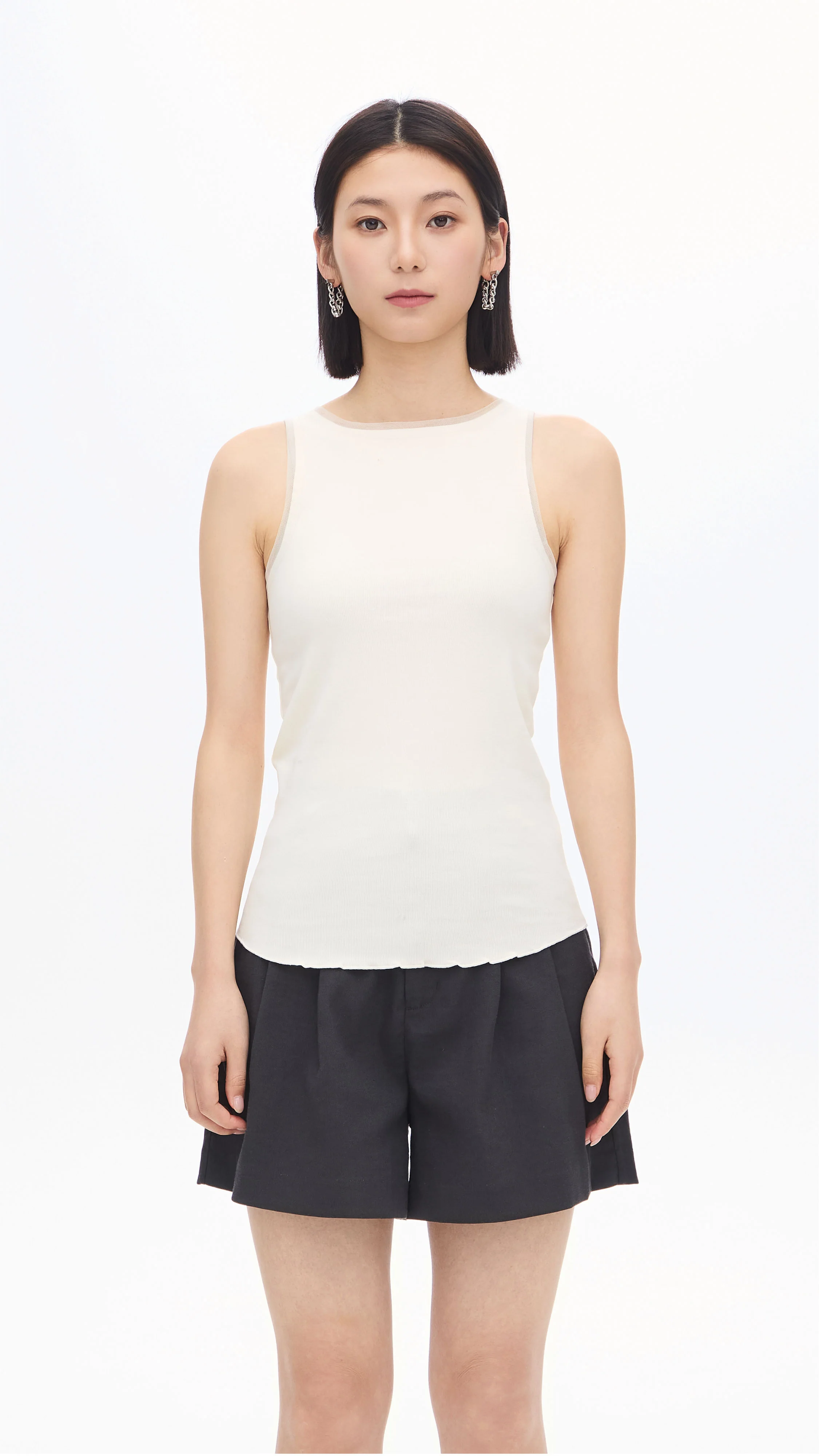Cutout Tank Top - Umamrii