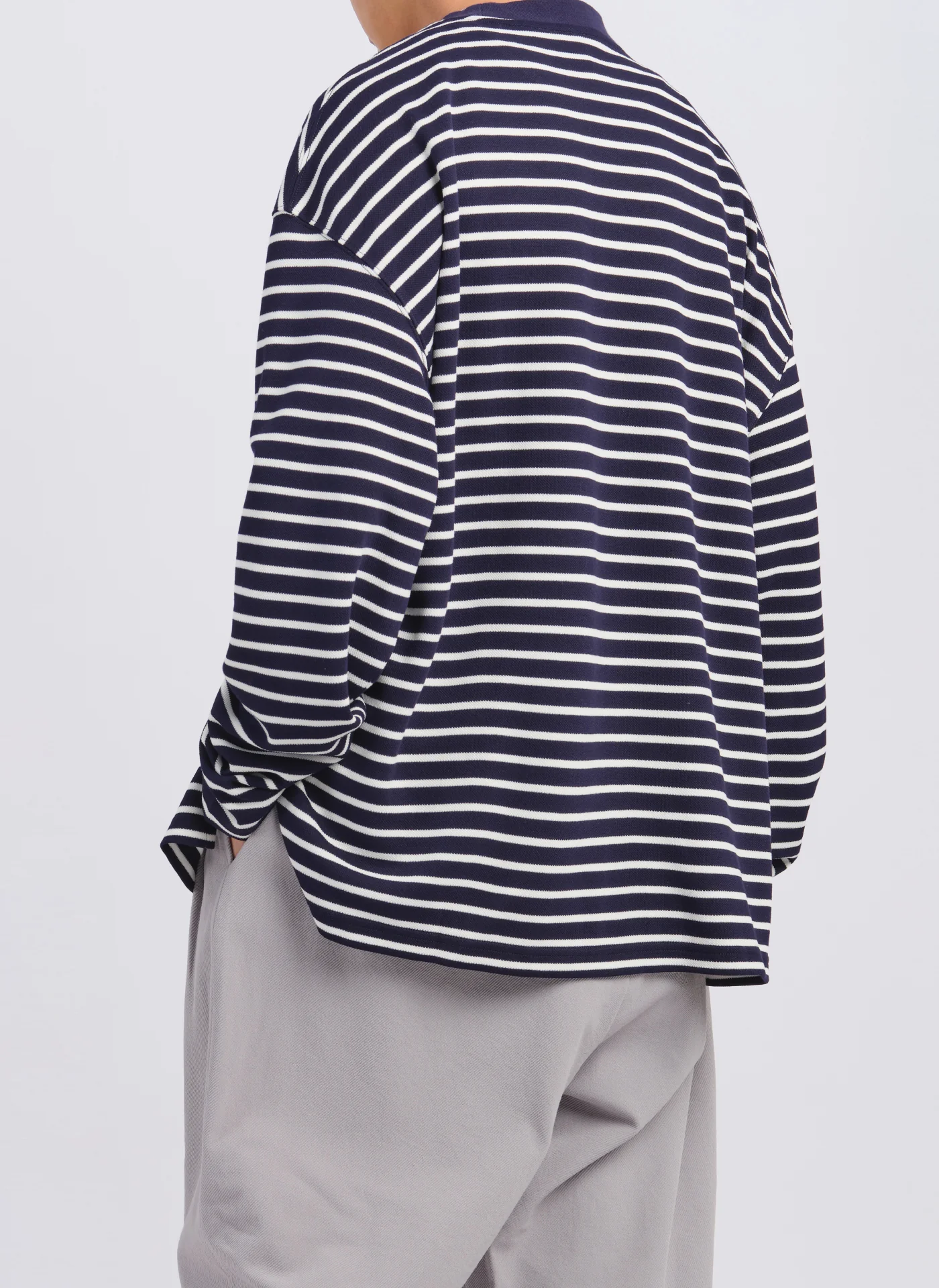 Jacquard Long Sleeves Border Top (T-06) - Umamrii