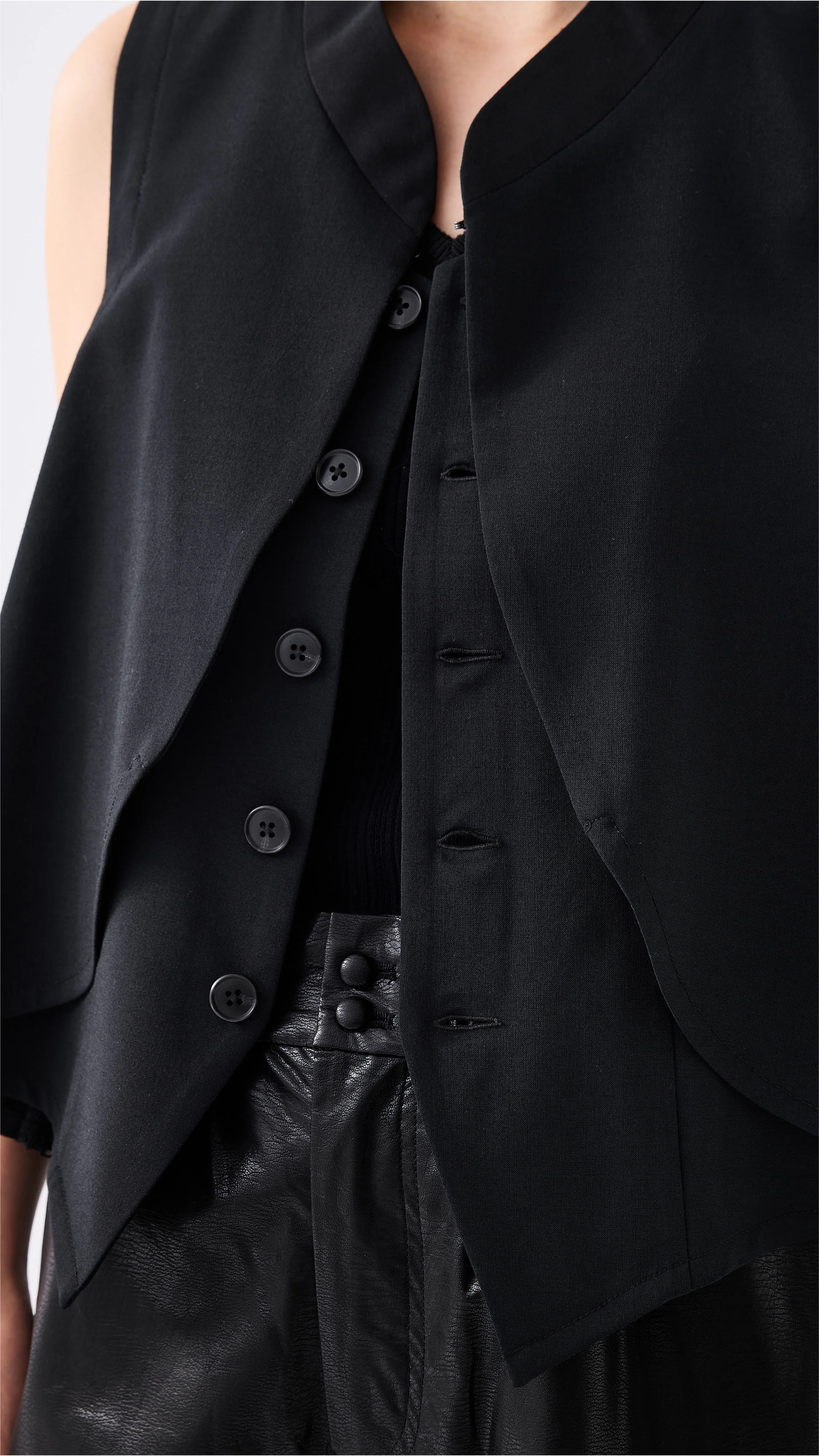 Waistcoat with Lace Detail - Umamrii