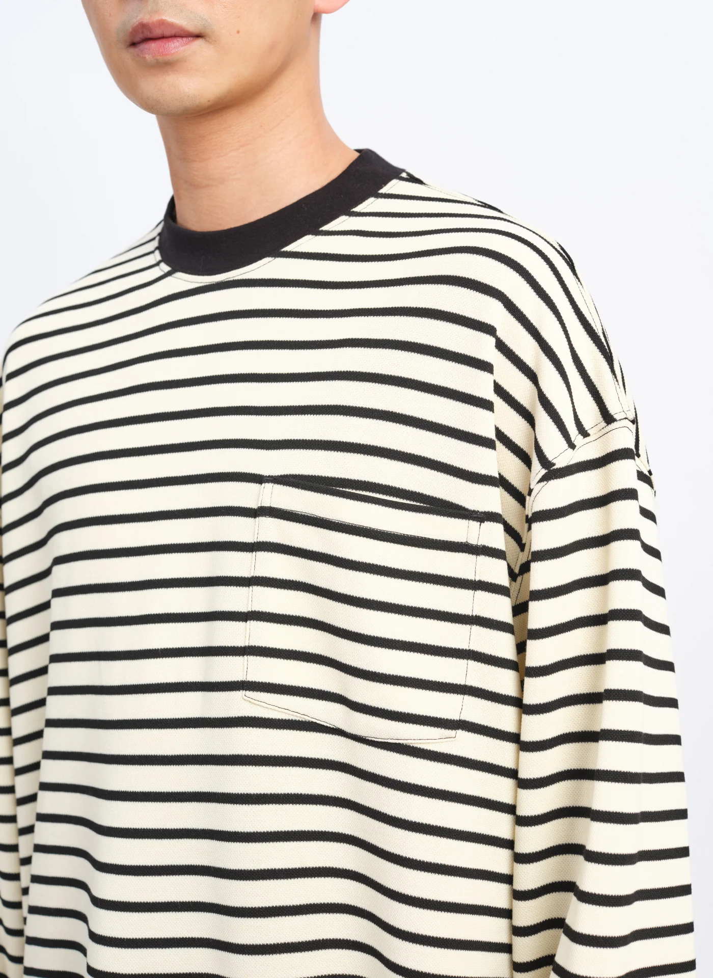 Jacquard Long Sleeves Border Top (T-06) - Umamrii