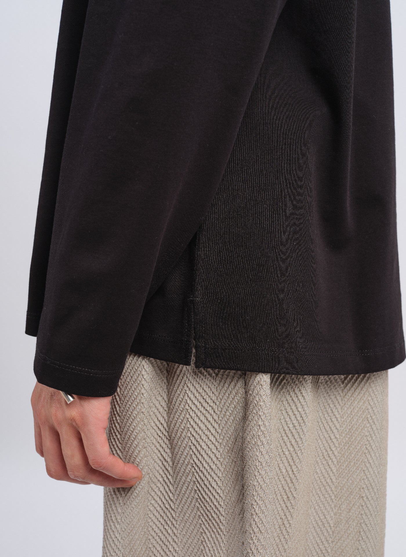 Mercerized Cotton Mock Neck Tee (T-05) - Umamrii