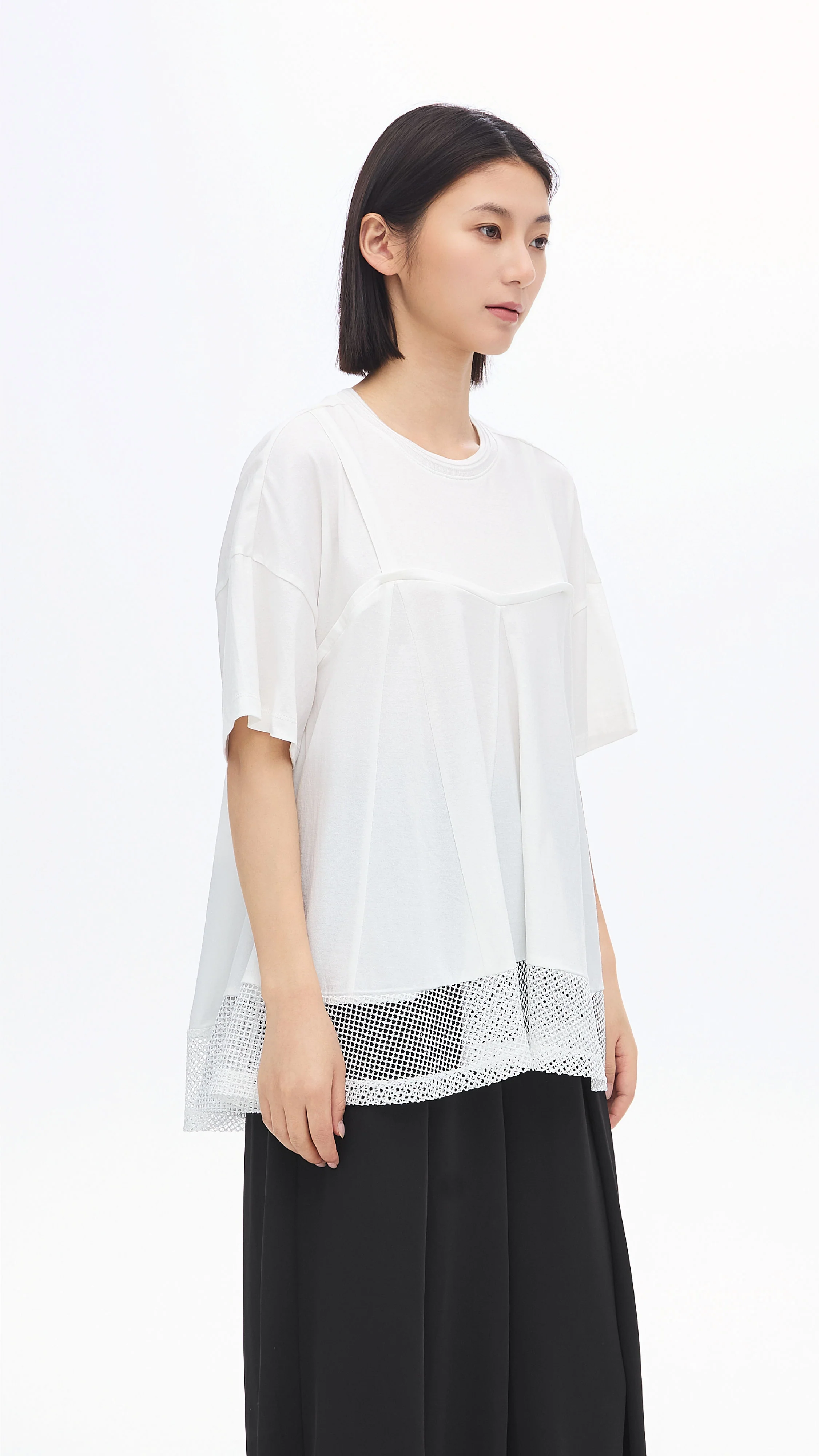 Cut-Sewn Patched Top - Umamrii