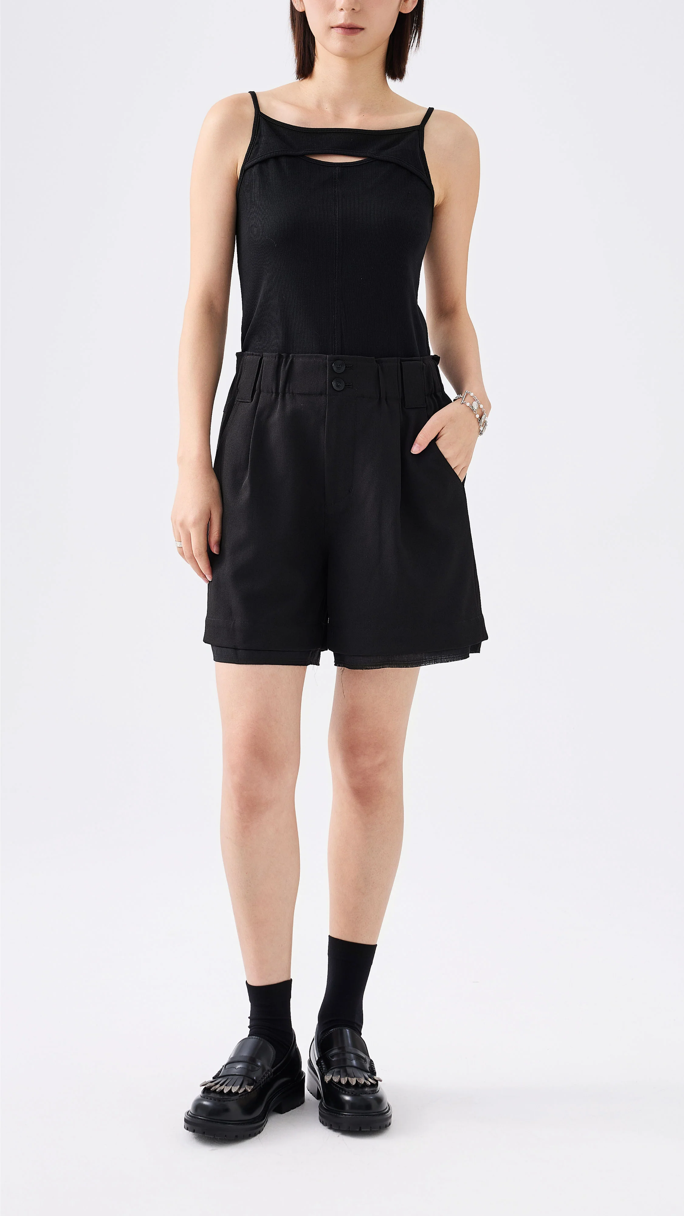 Cut Out Tanktop - Umamrii