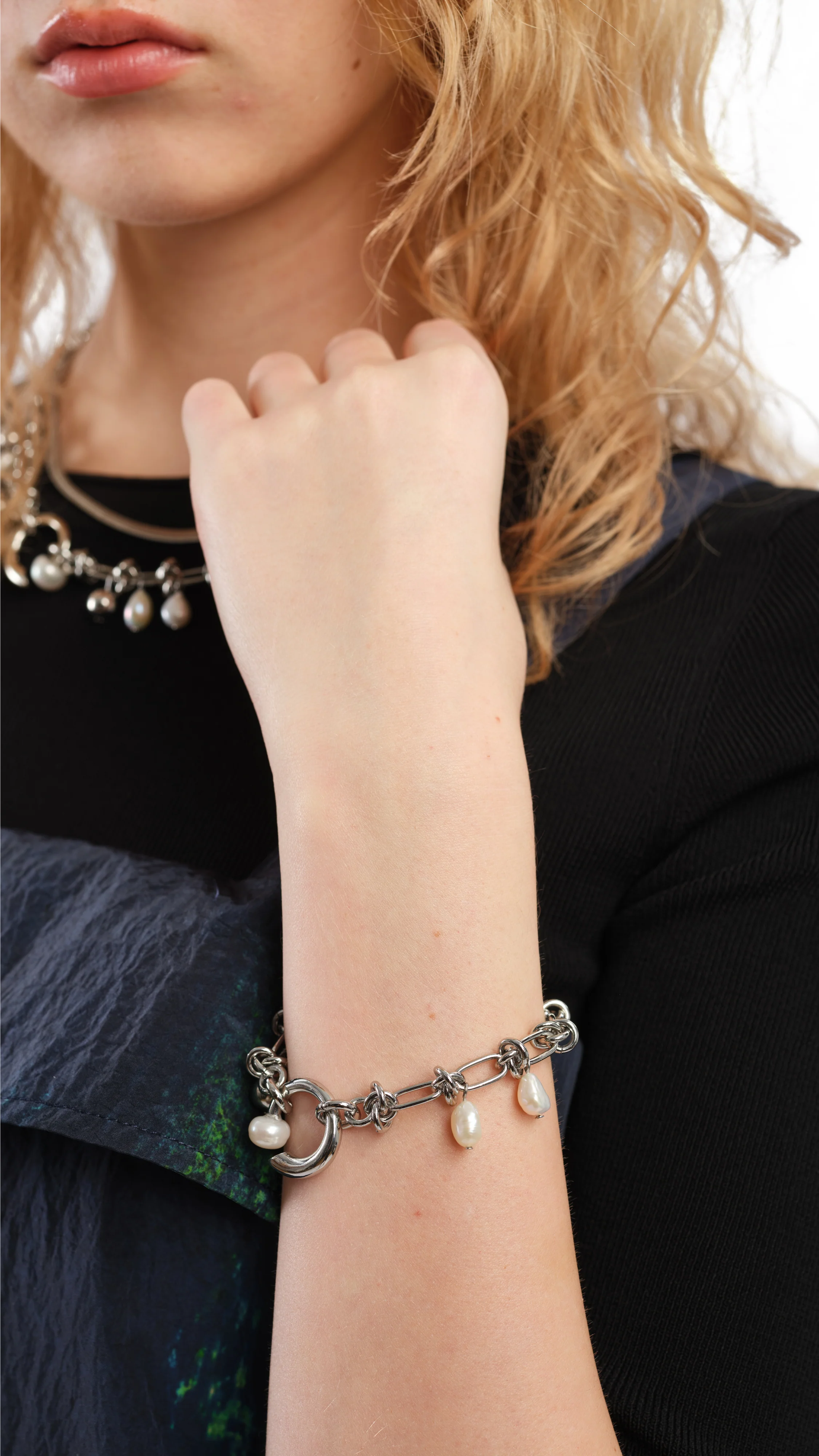 Eerie Magnificence Bracelet - Umamrii