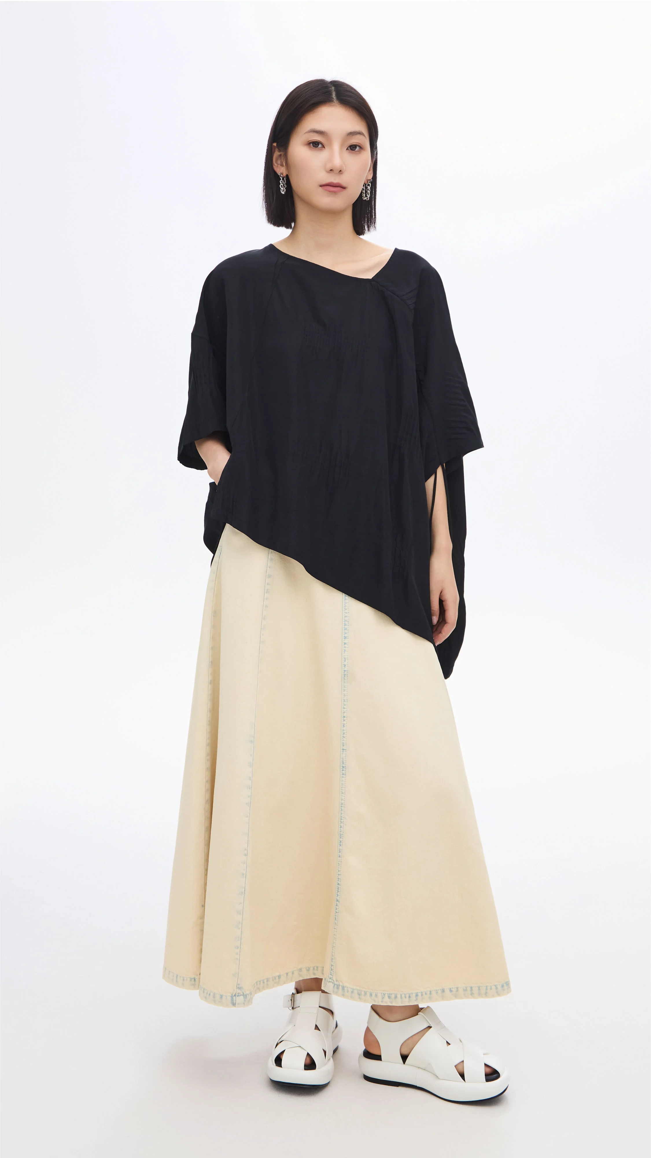 Bleach-washed Denim Skirt - Umamrii