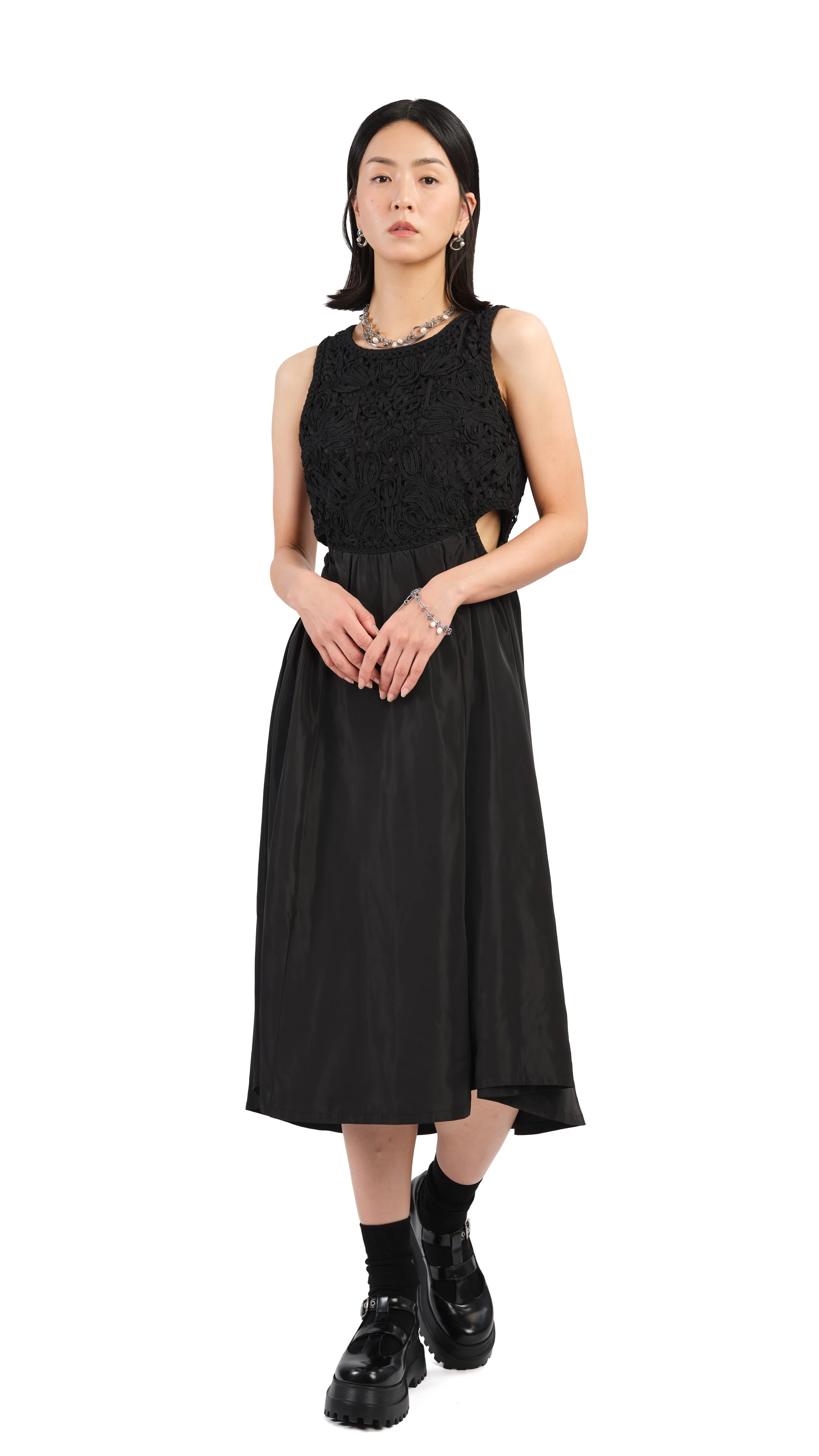 Cord Embroidery Dress - Umamrii