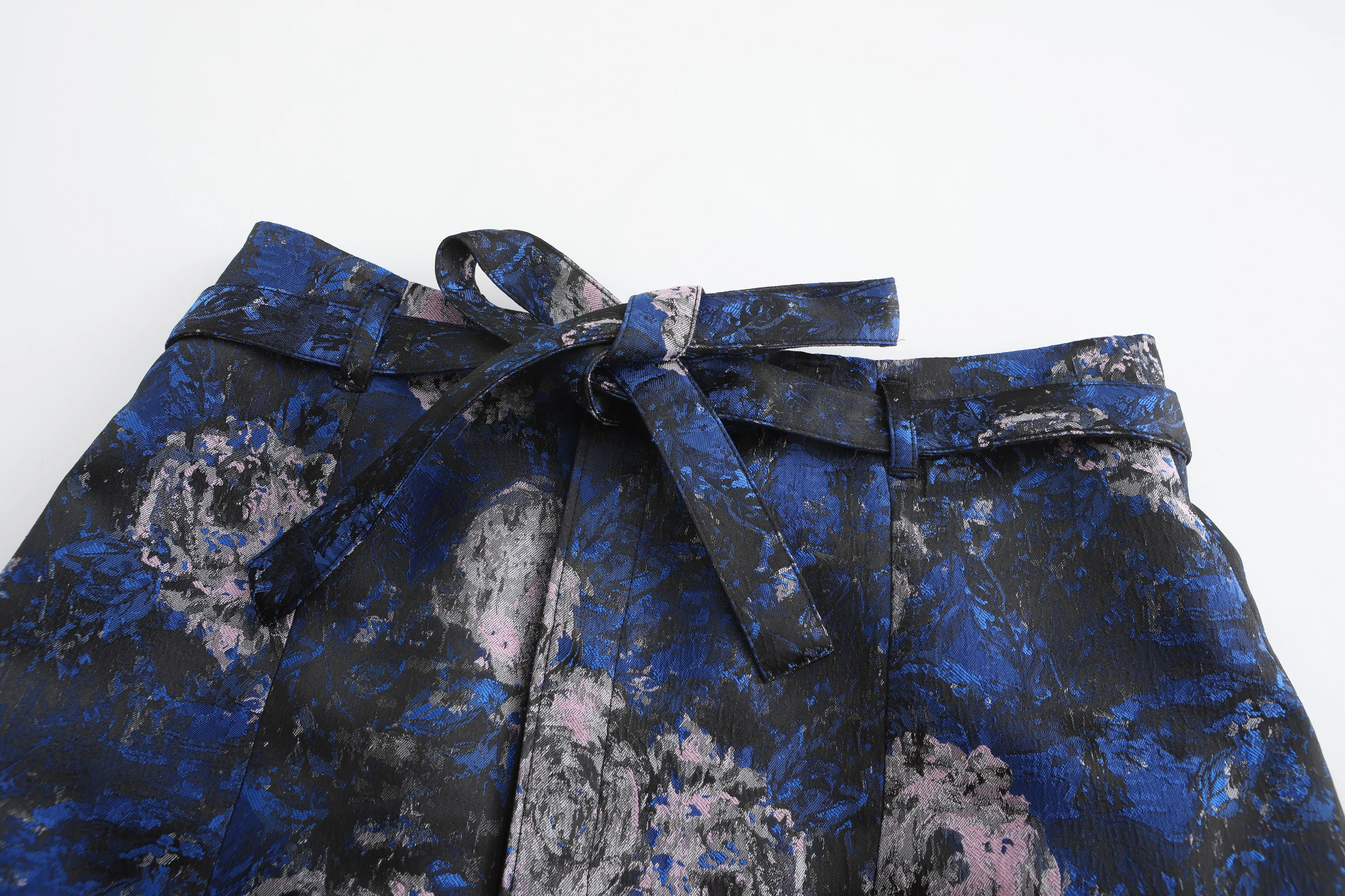 2 In 1 Jacquard Mini Skirt - Umamrii