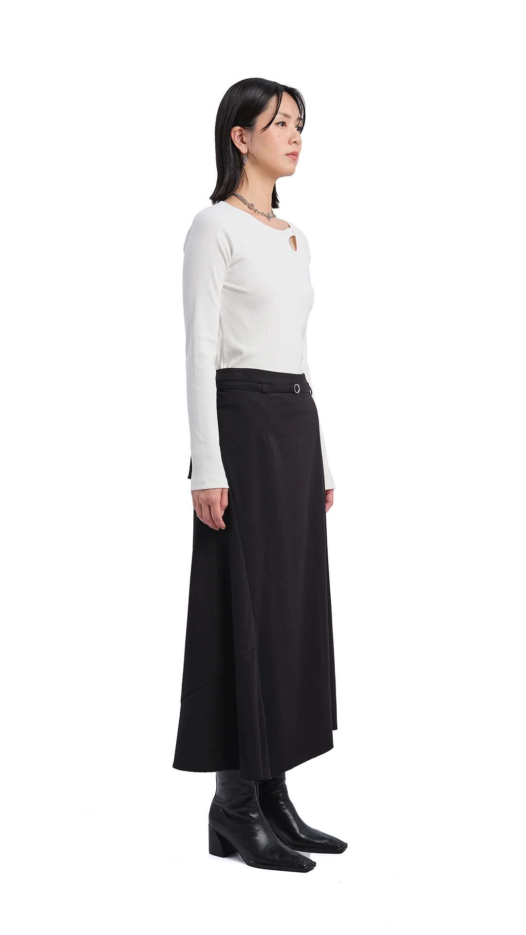 Long Sleeve Bridge-Neck Top - Umamrii