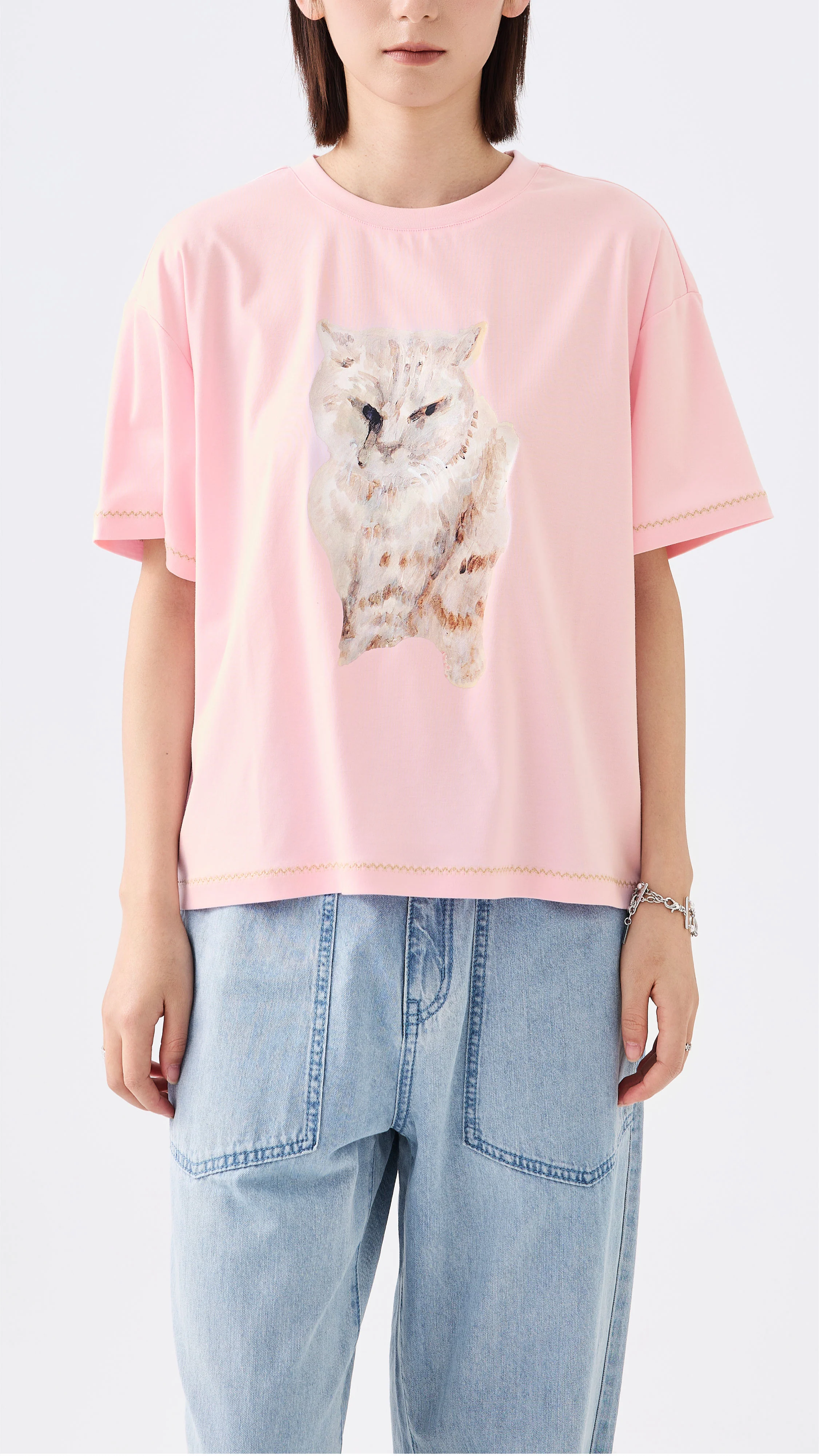 Mythical Animal Graphic Tee - Umamrii