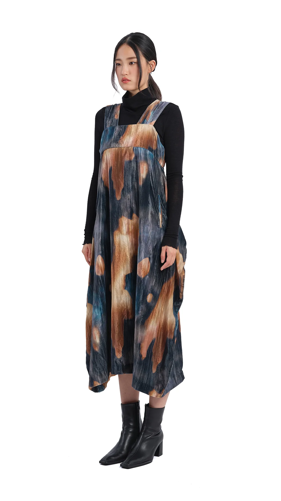 Watercolour Graphic Velour Printed Dress - Umamrii