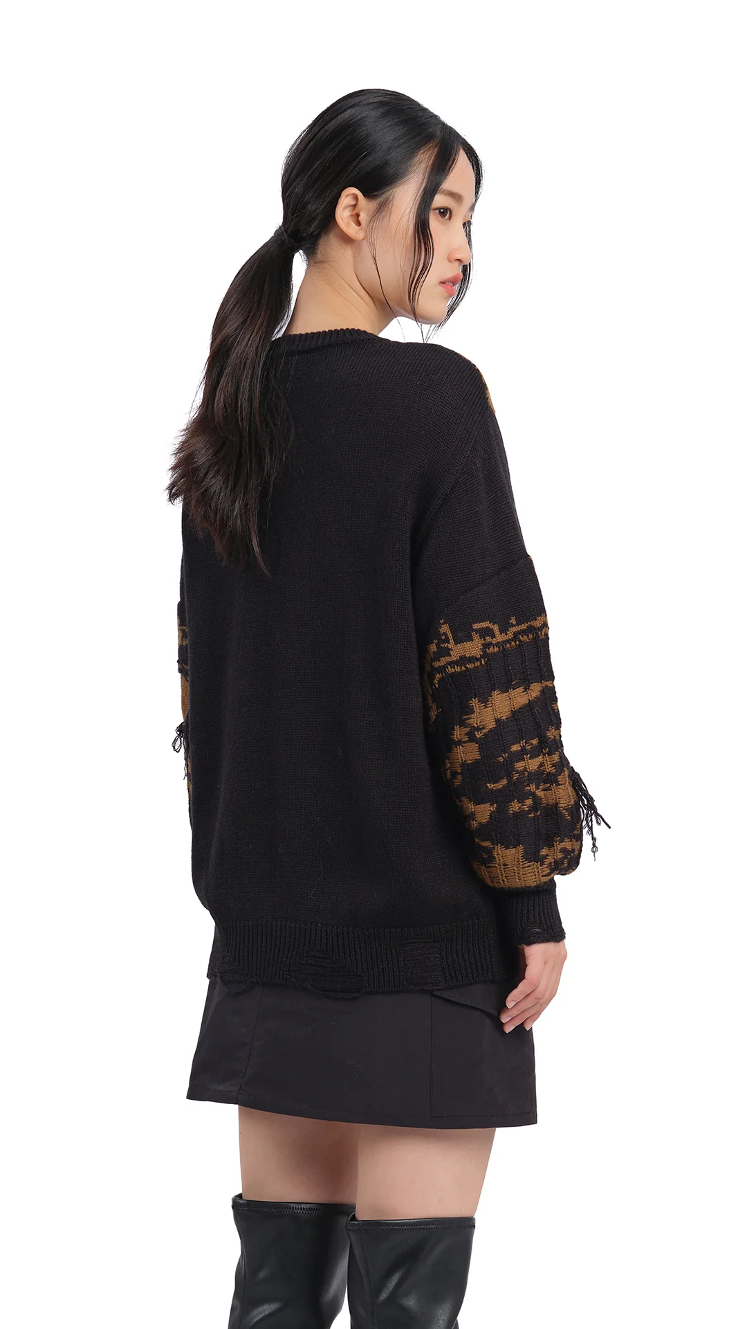 Queen Sisi Knitted Sweater - Umamrii