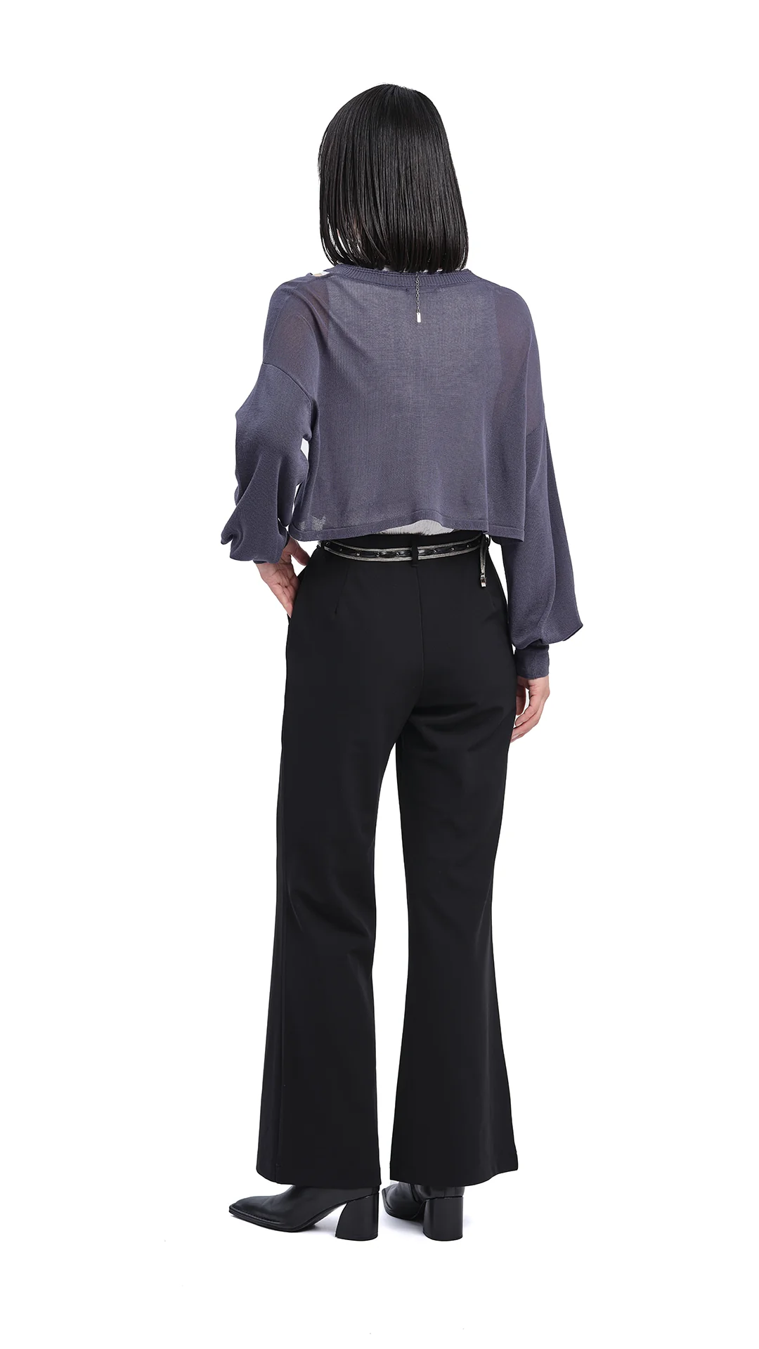 Cropped Sweater - Umamrii